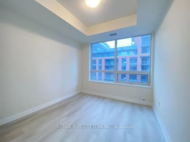 3260 Sheppard Avenue E, #705