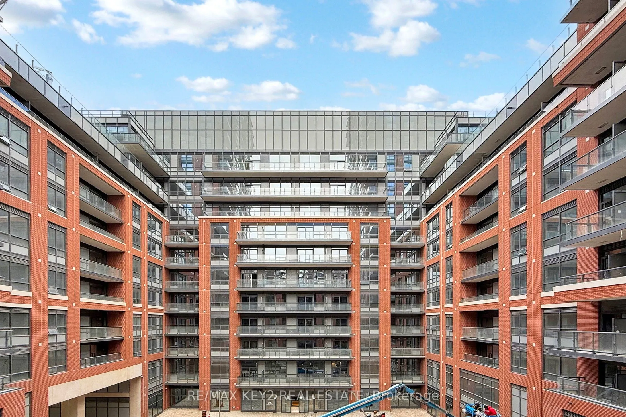 3270 Sheppard Avenue E, #427