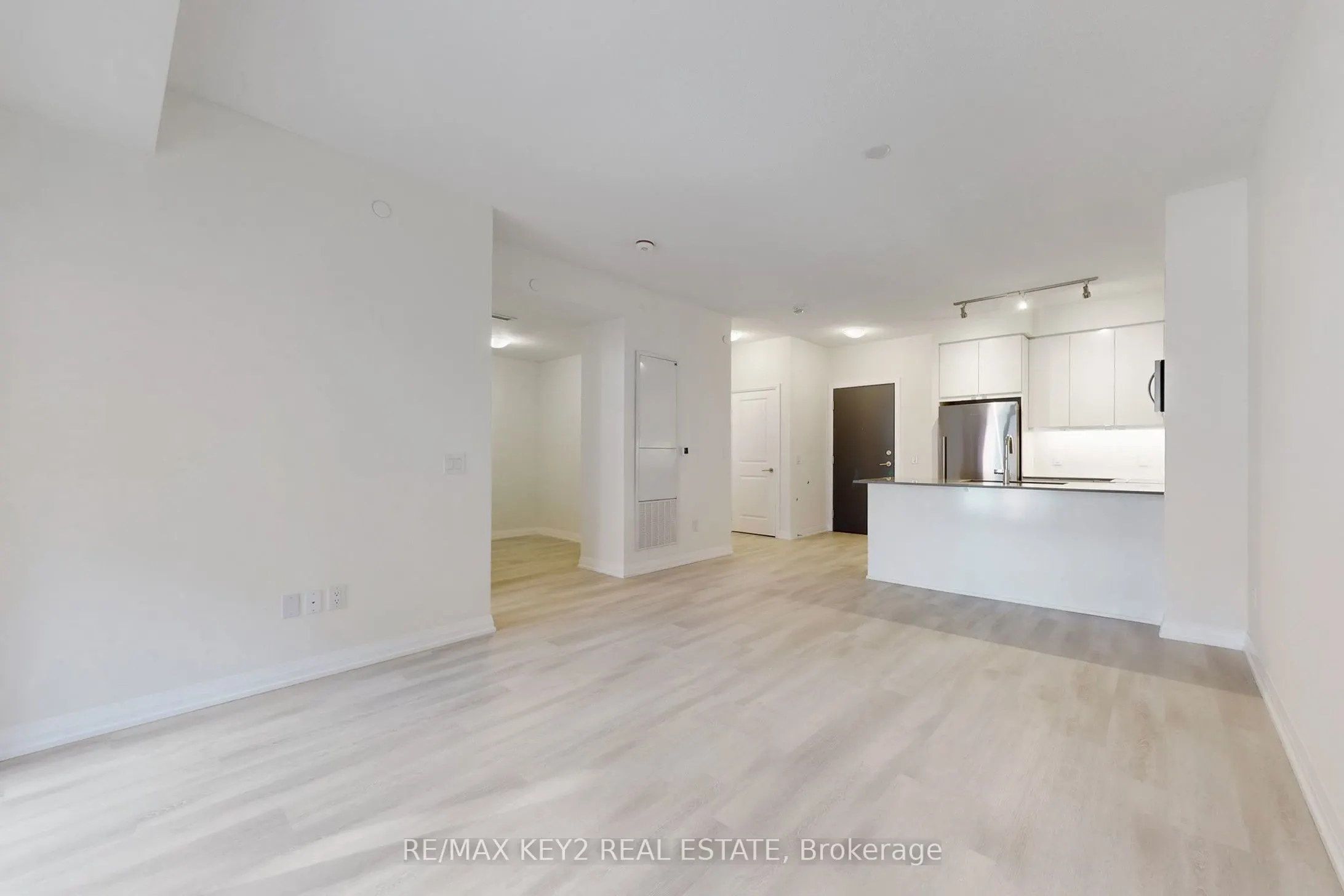 3270 Sheppard Avenue E, #427