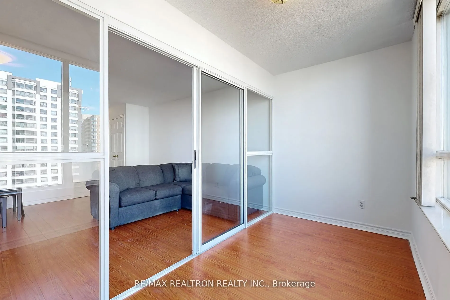 5039 Finch Avenue E, #1113