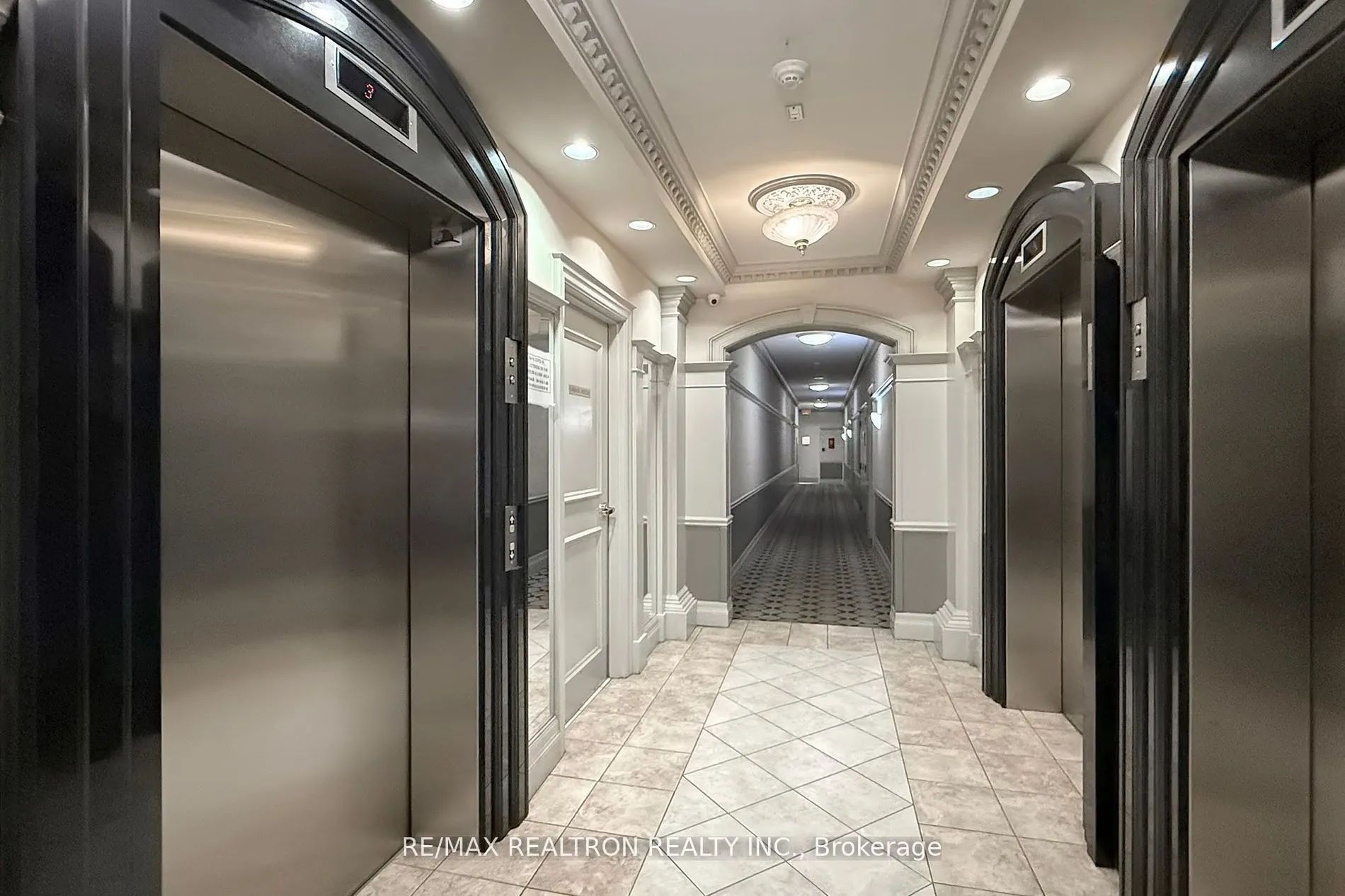 5039 Finch Avenue E, #1113