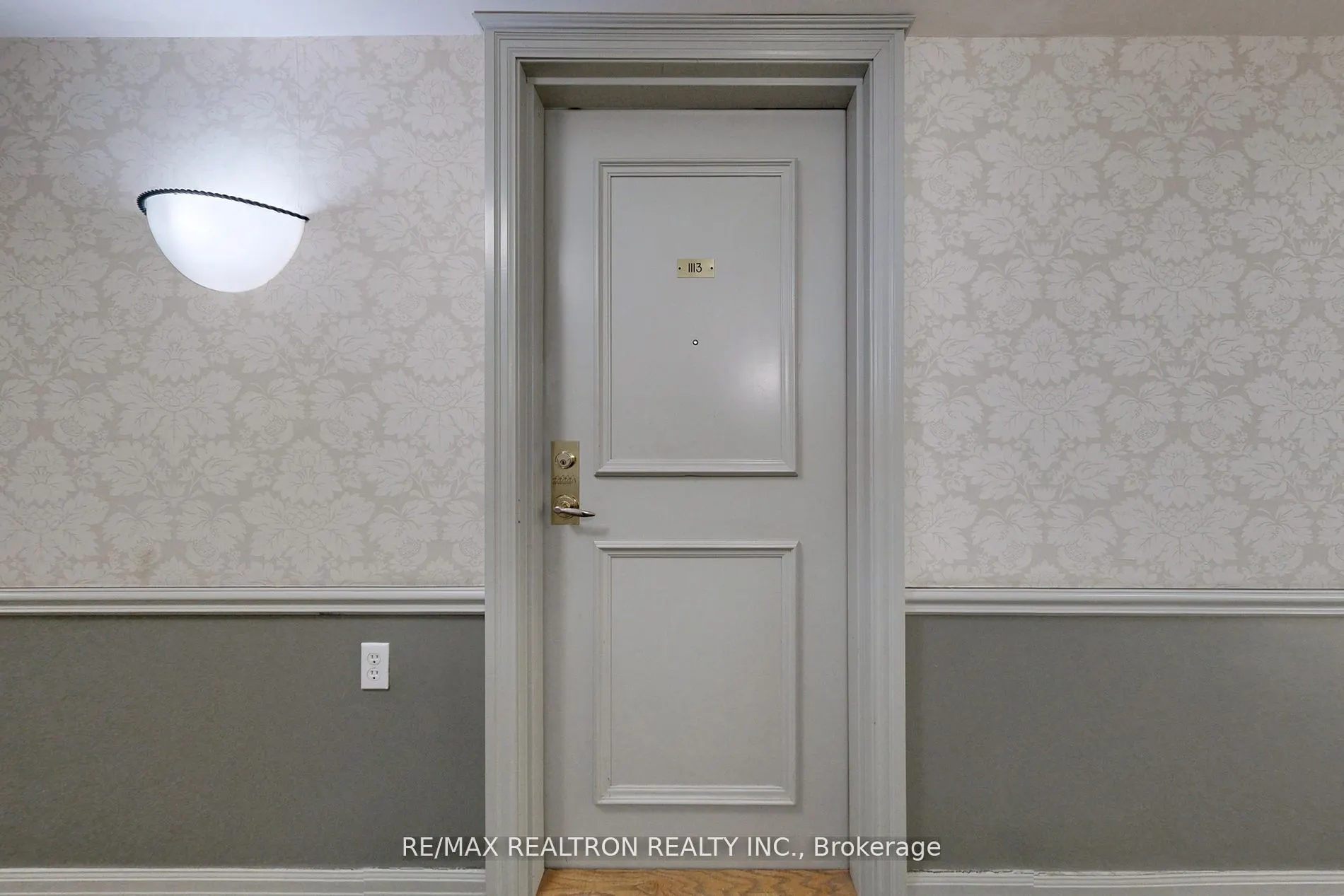 5039 Finch Avenue E, #1113