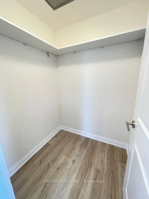 3270 Sheppard Avenue E, #2222