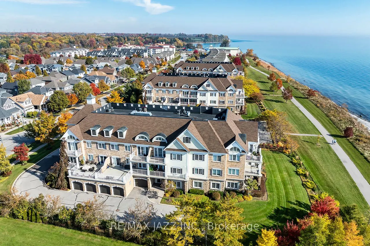 375 Lakebreeze Drive, #102