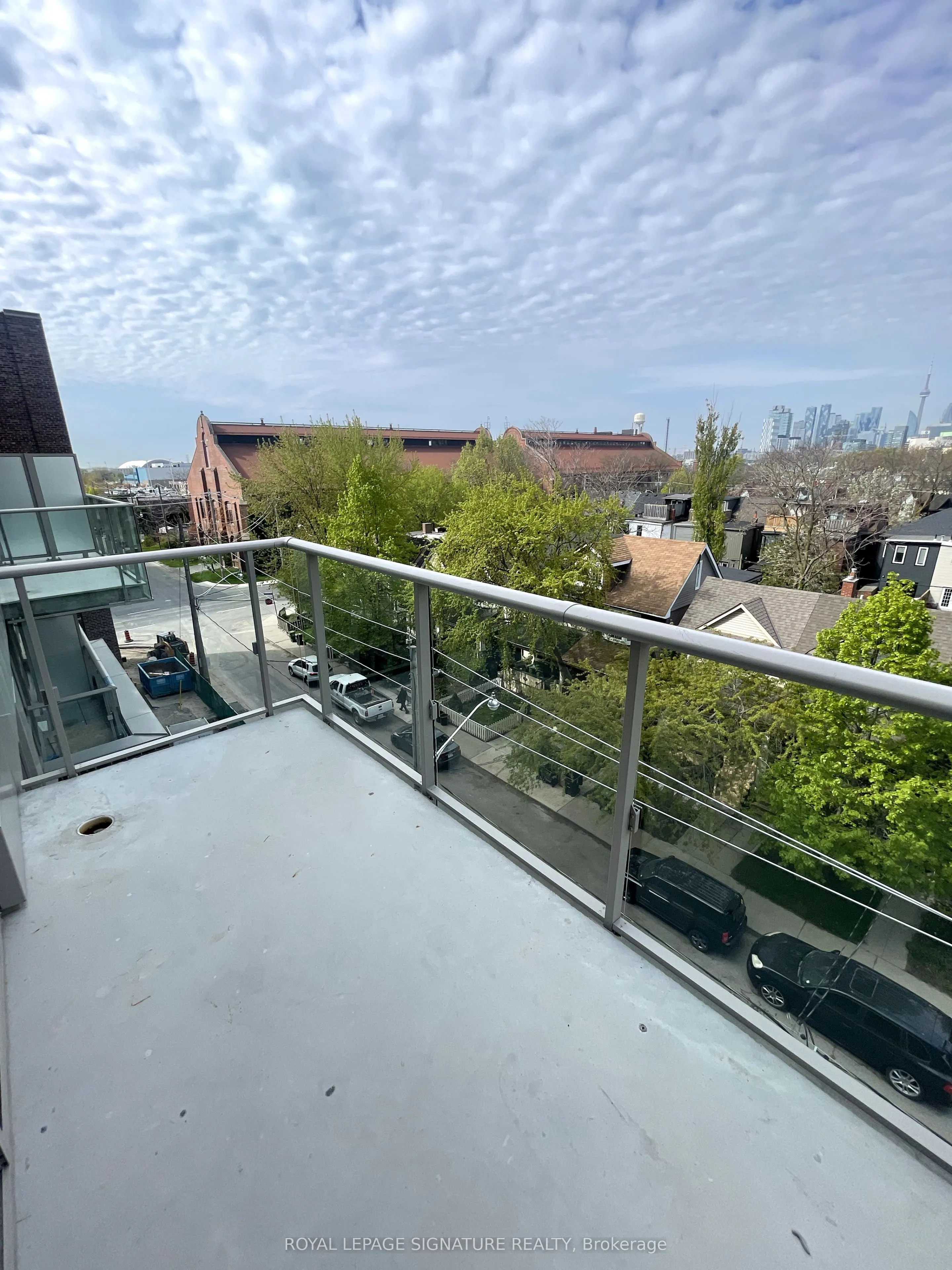 150 Logan Avenue, #512