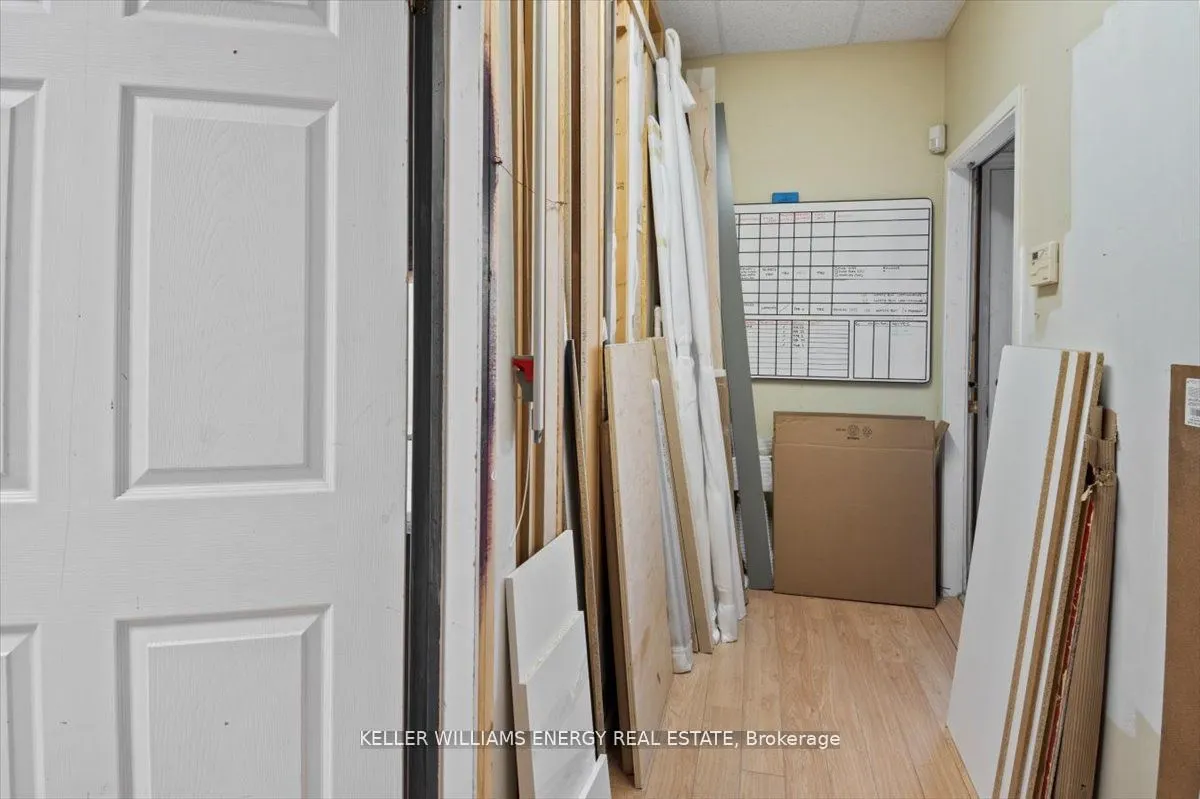 48 Water Street, #Main Floor