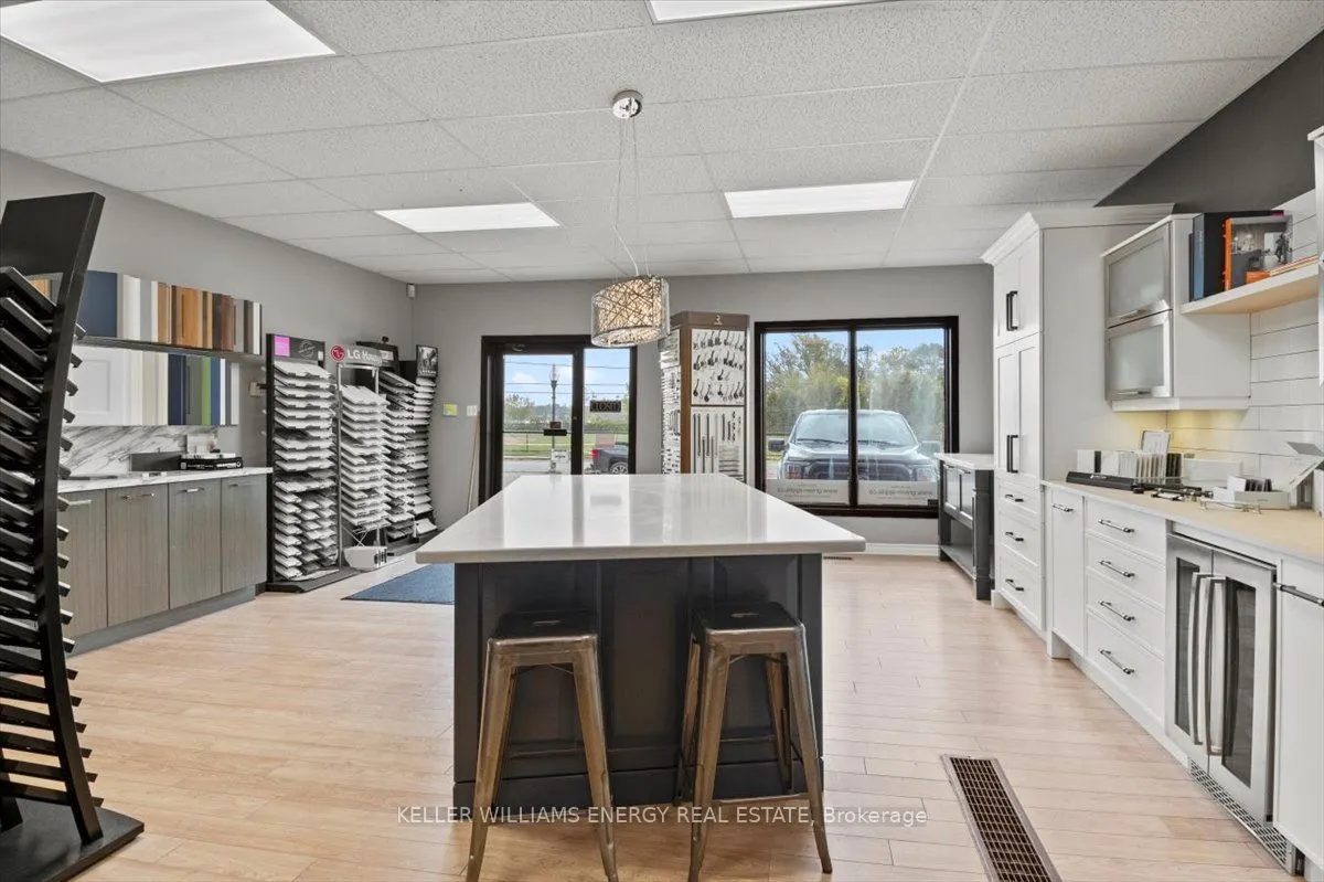 48 Water Street, #Main Floor