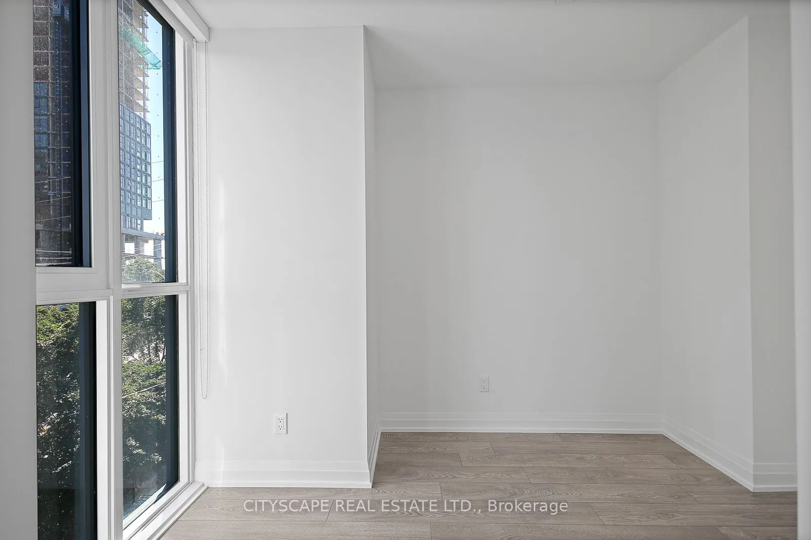 286 Main Street, #311