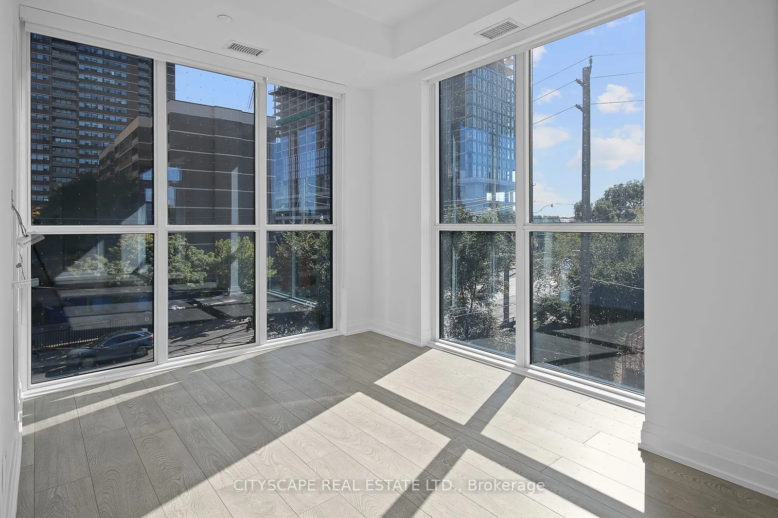 286 Main Street, #311