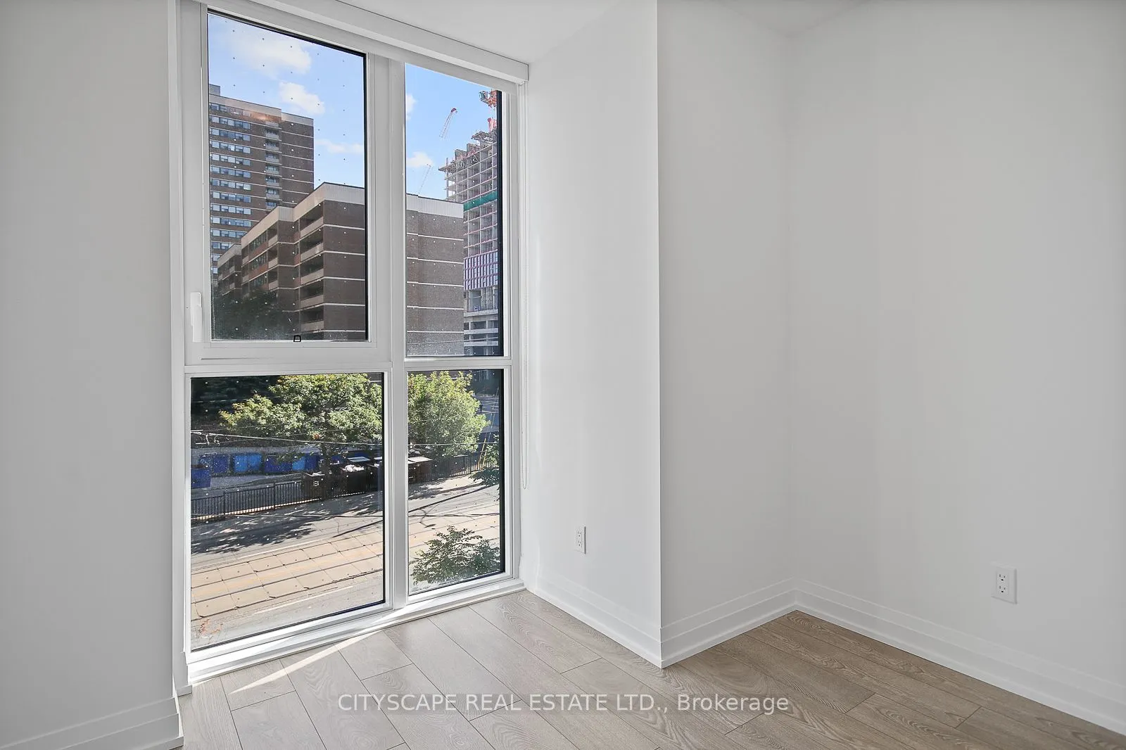 286 Main Street, #311