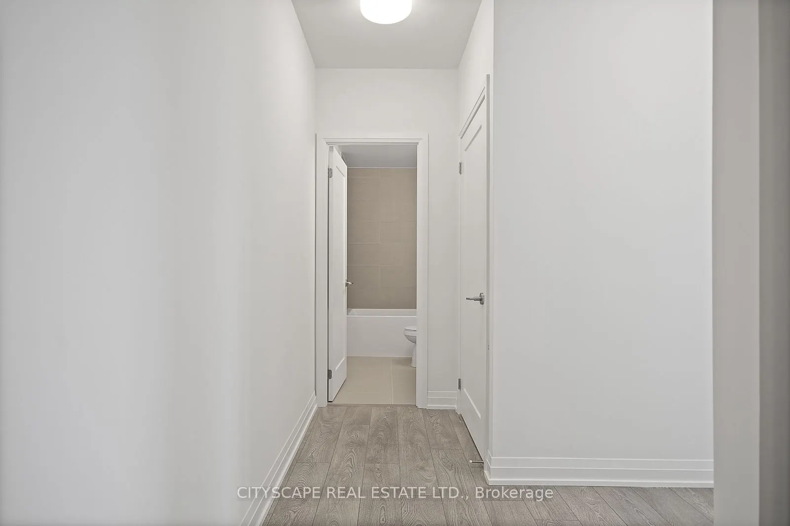 286 Main Street, #311