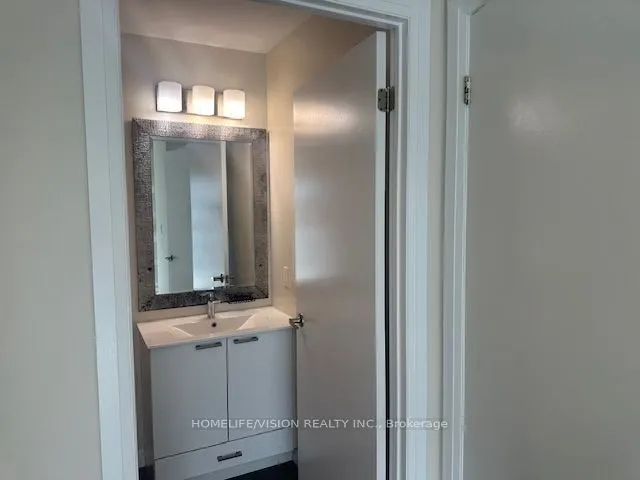 2152 Lawrence Avenue E, #903