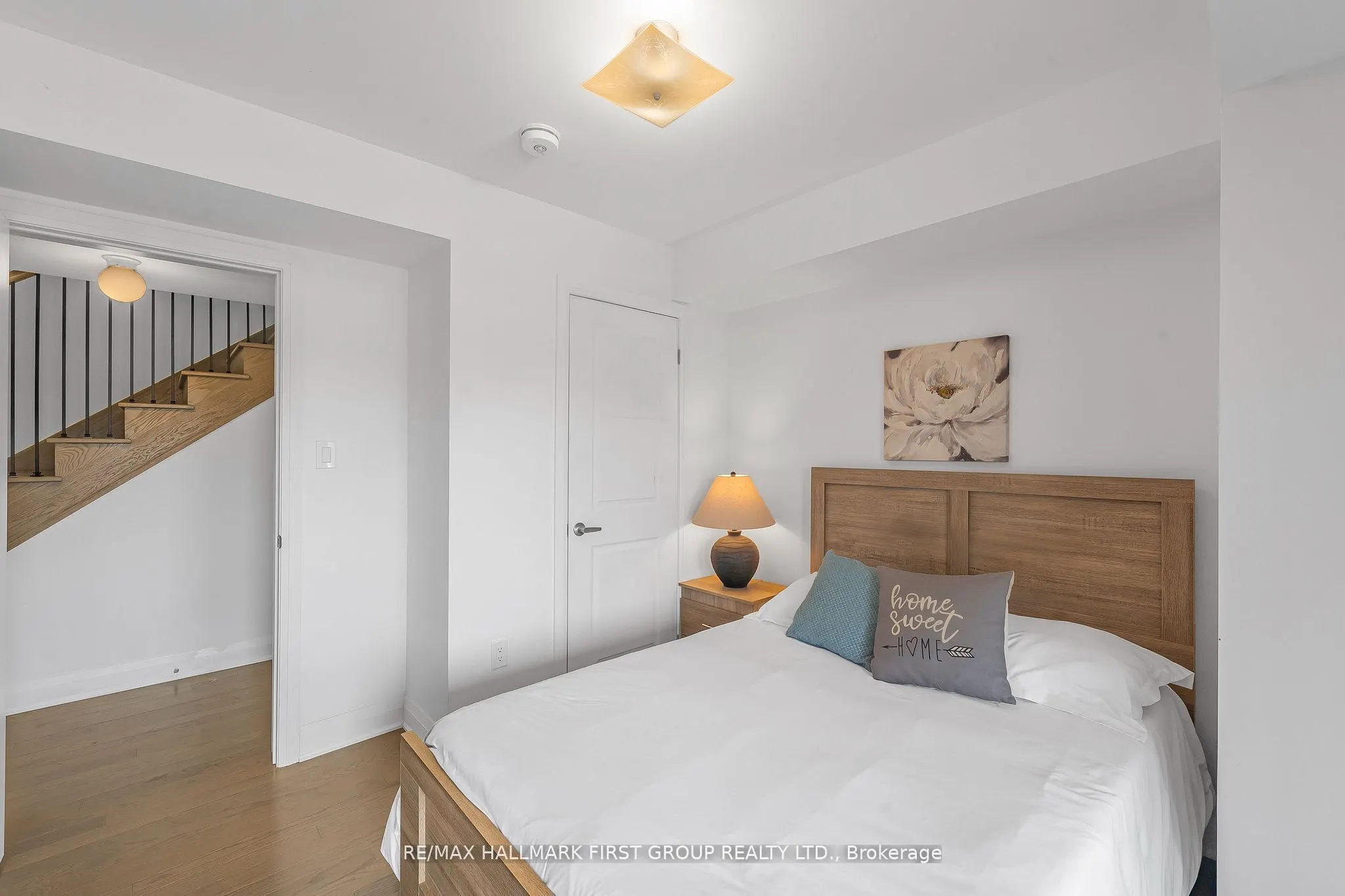 835 Port Darlington Road