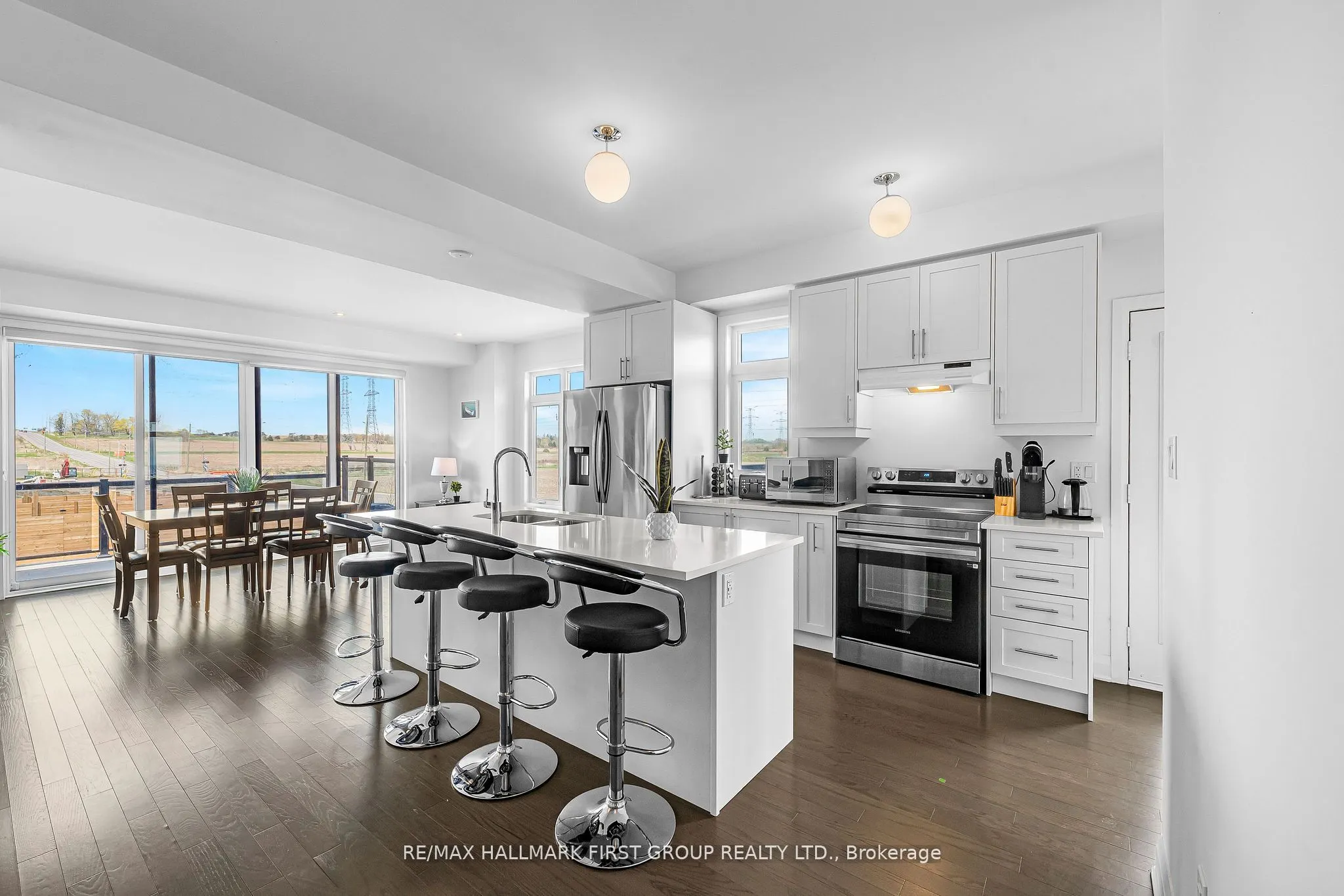 835 Port Darlington Road