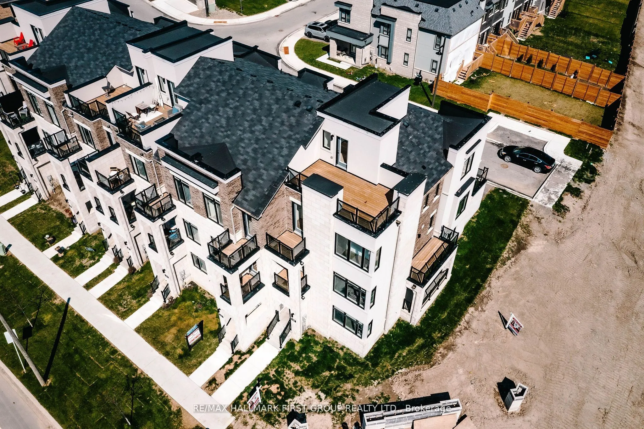 835 Port Darlington Road