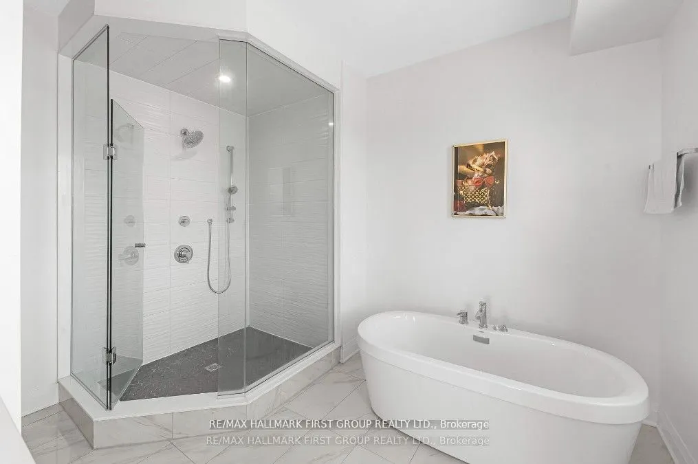 835 Port Darlington Road