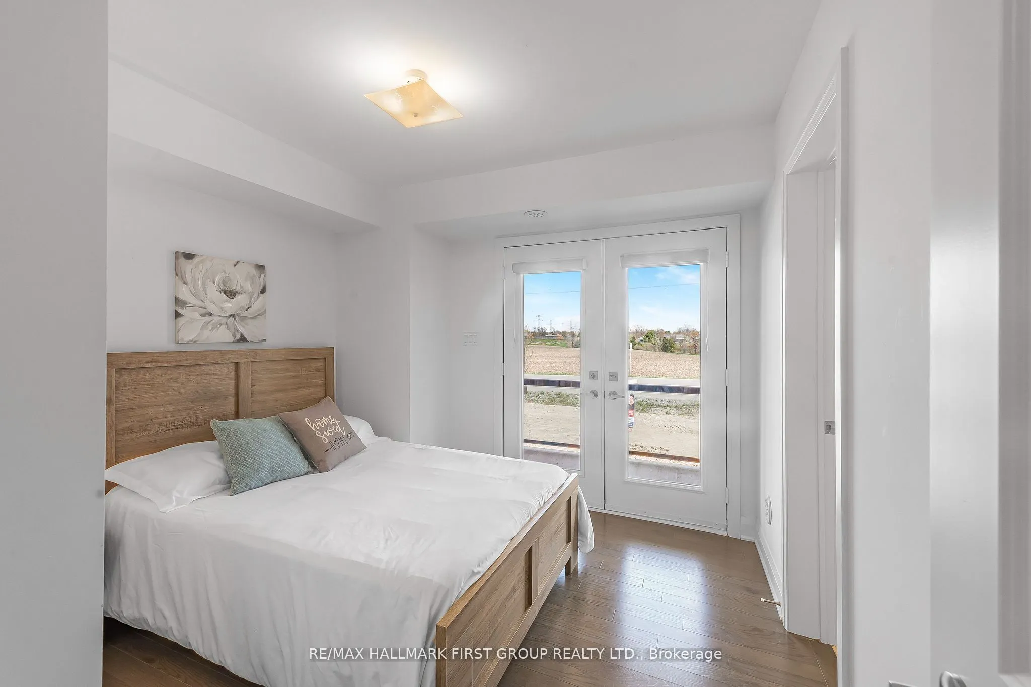 835 Port Darlington Road