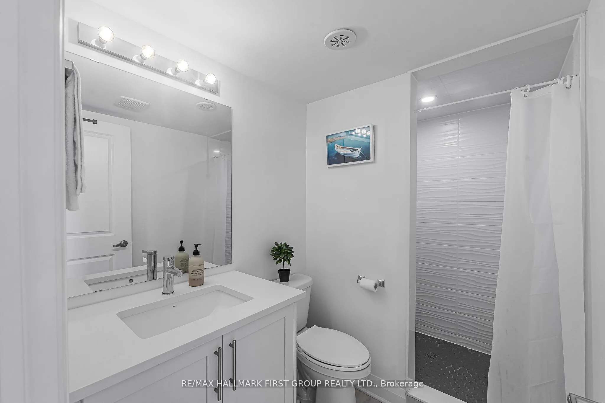 835 Port Darlington Road