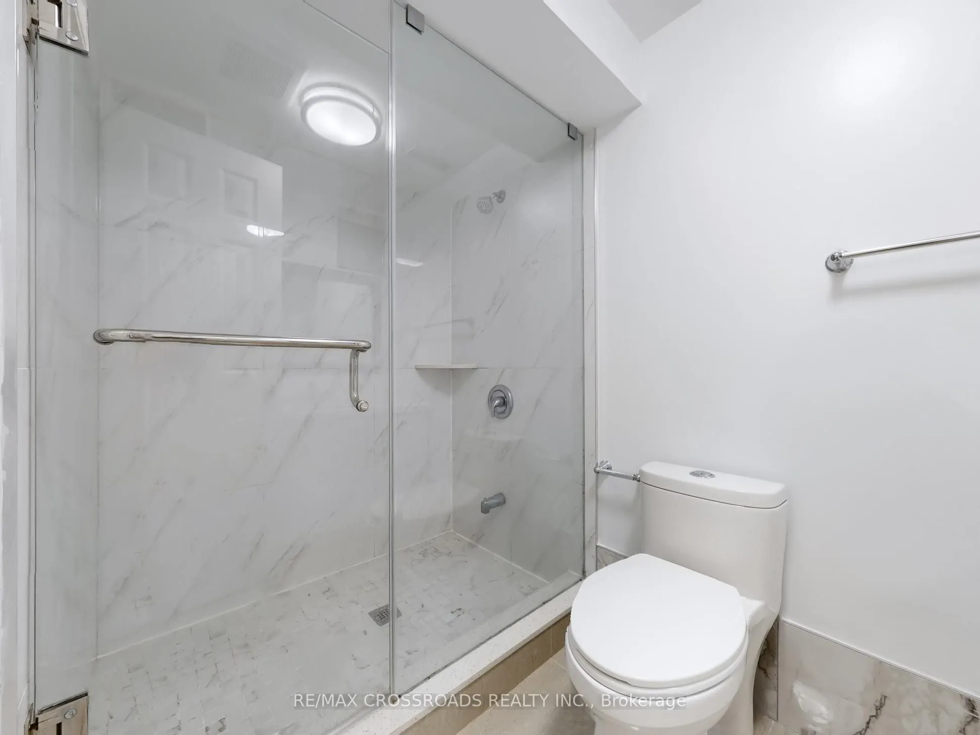 49 King Louis Crescent