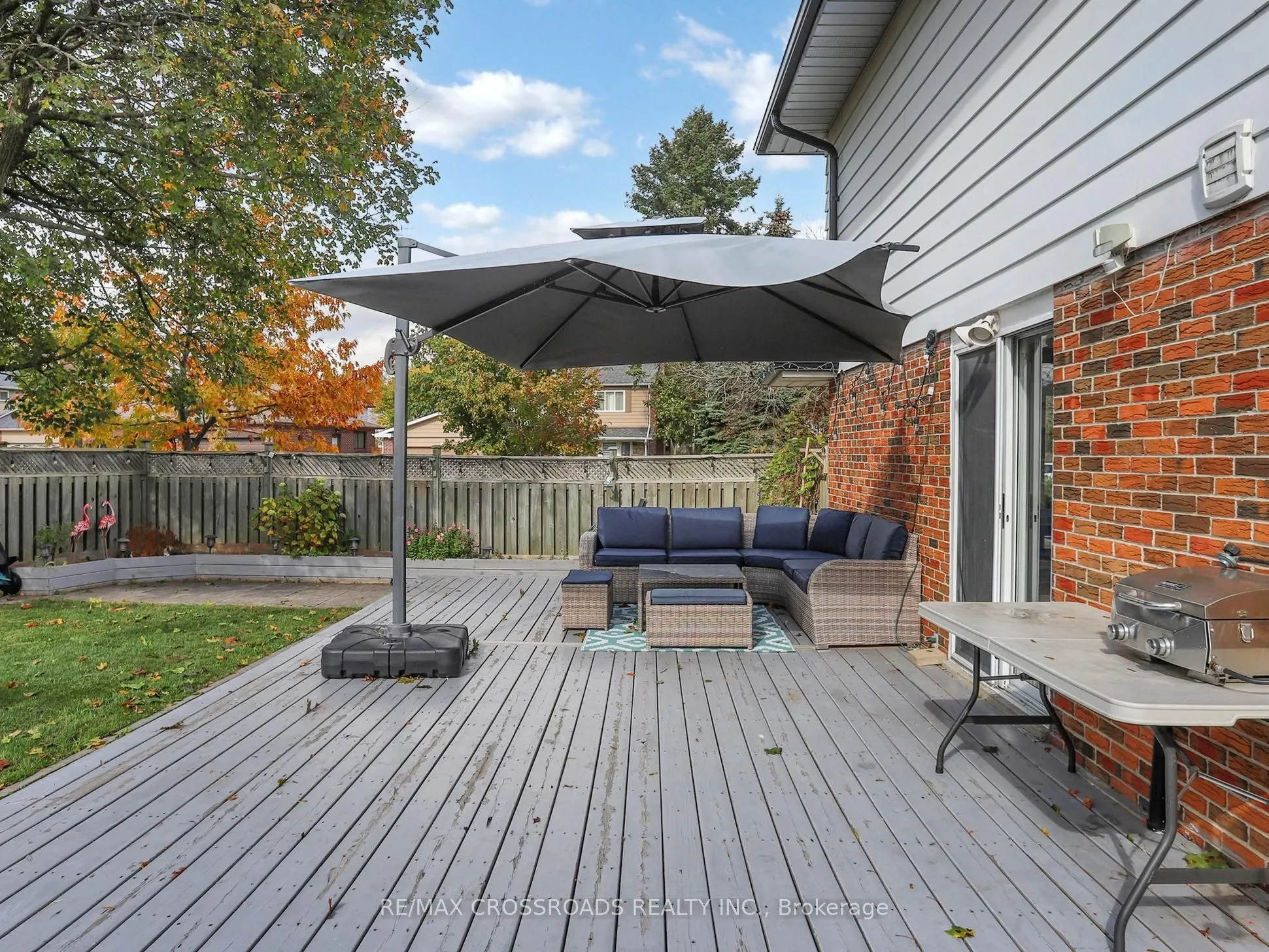 49 King Louis Crescent