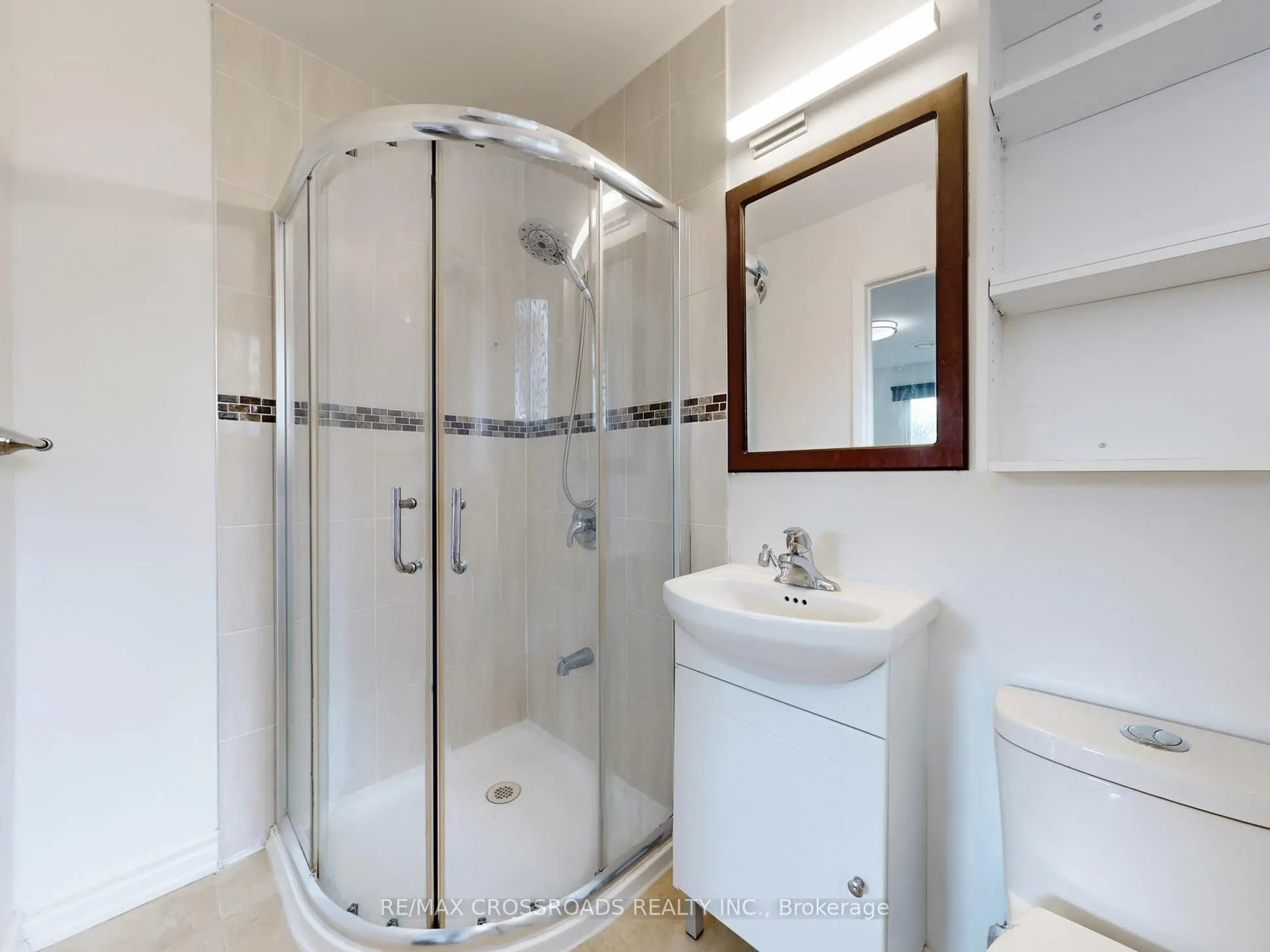 49 King Louis Crescent