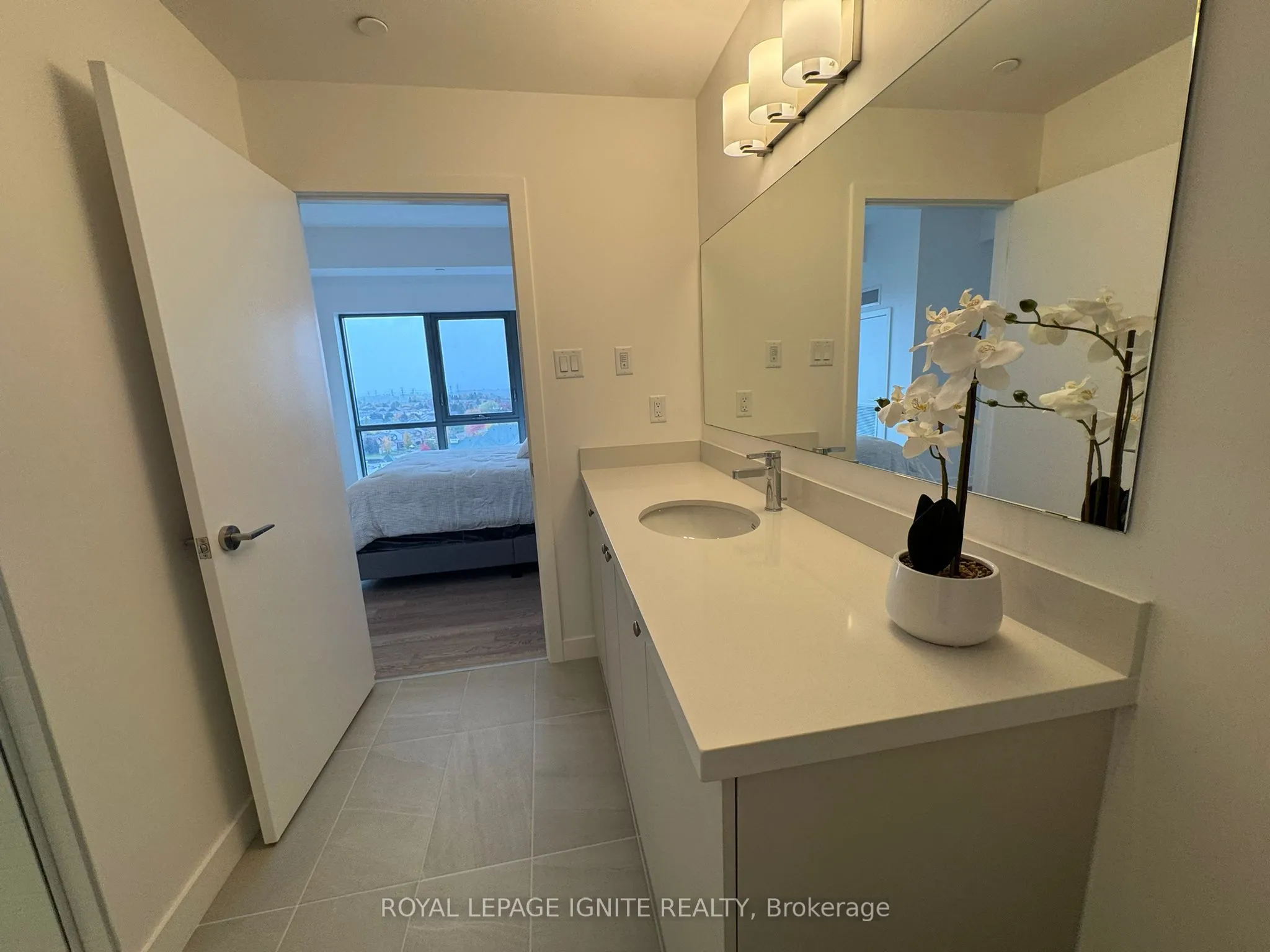 55 Clarington Boulevard, #1103