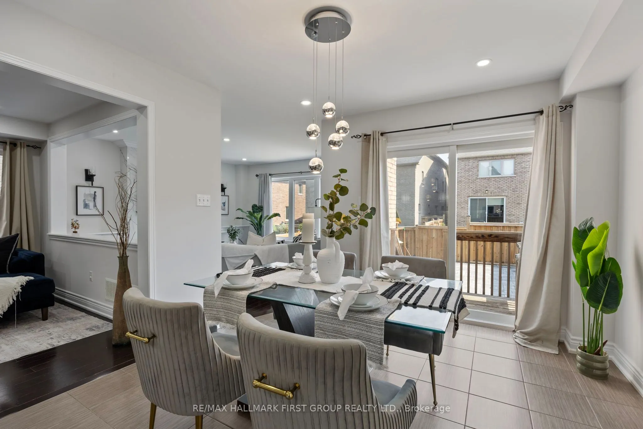 173 Windfields Farm Drive W