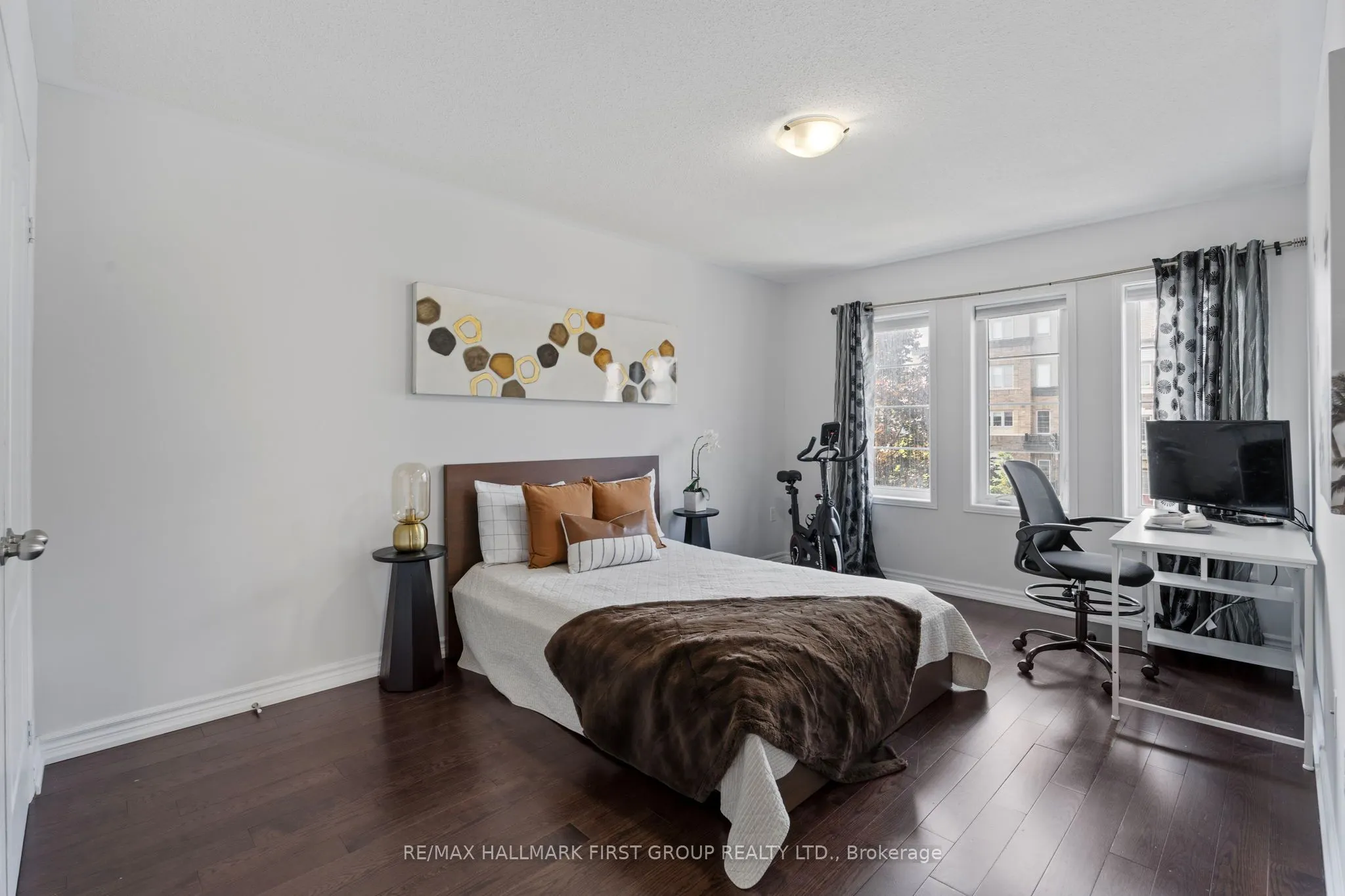 173 Windfields Farm Drive W