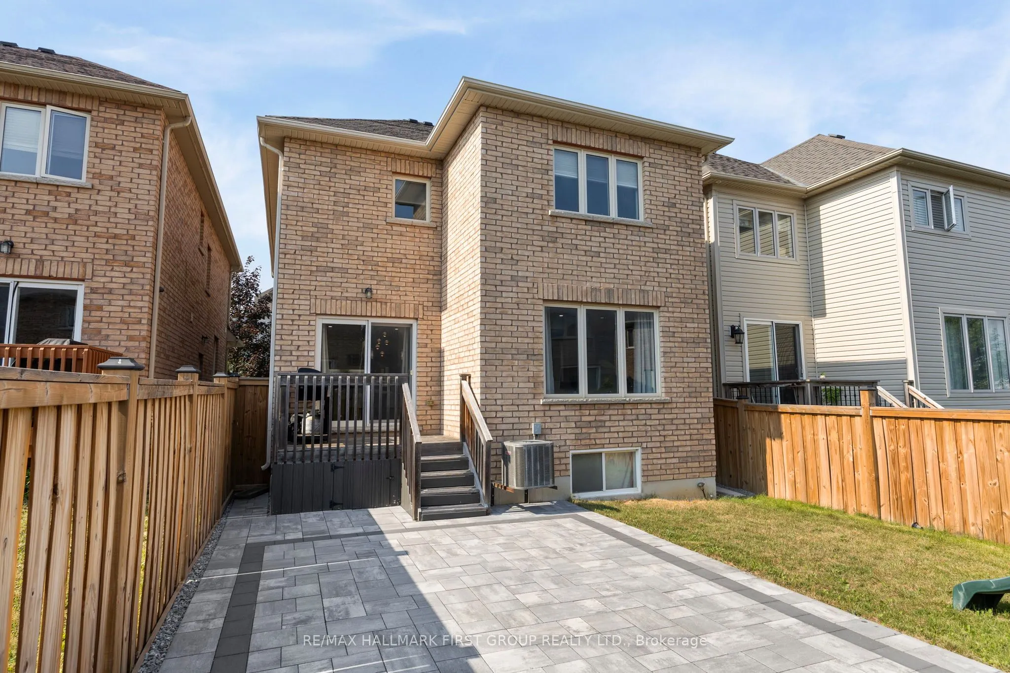 173 Windfields Farm Drive W