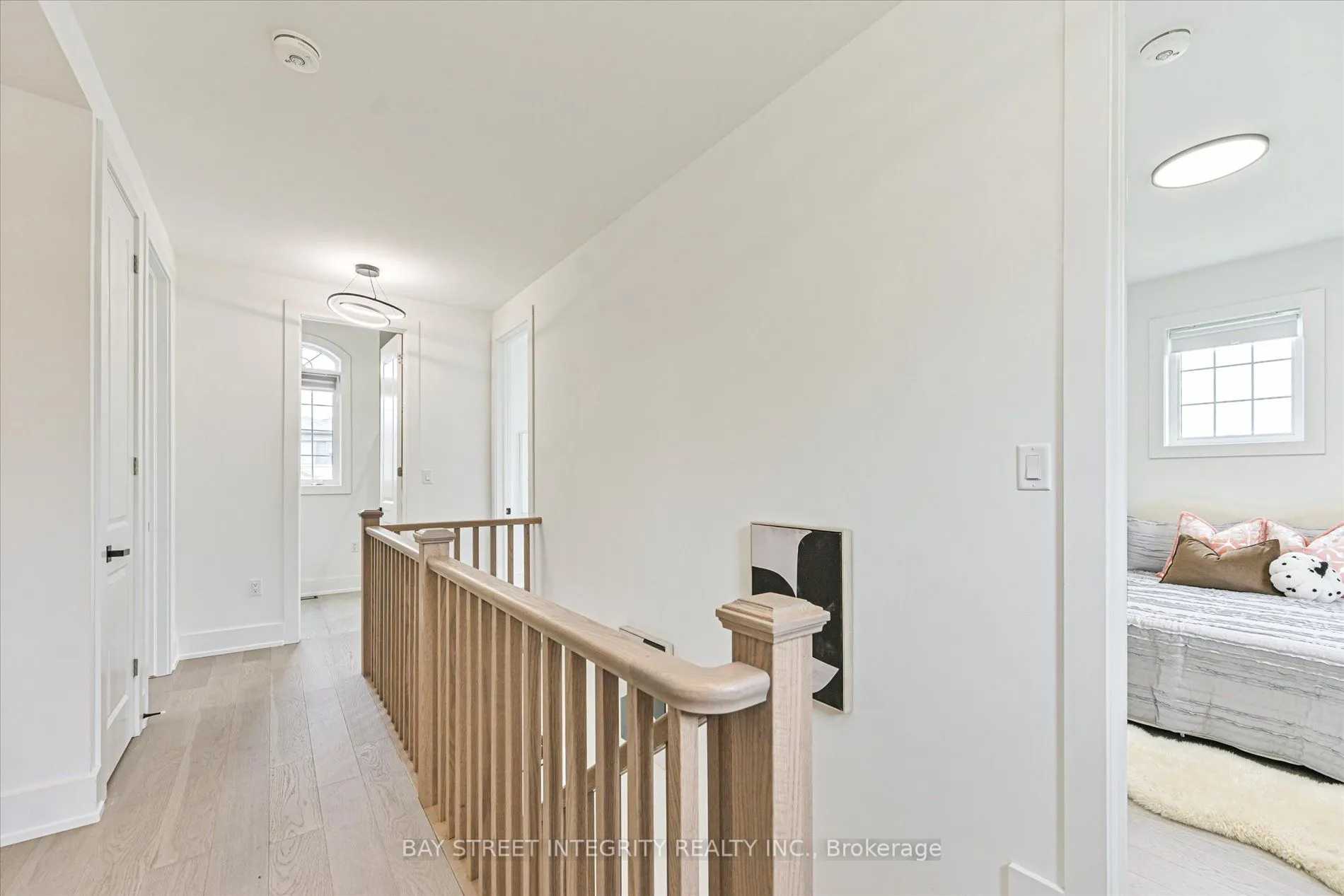 1553 Honey Locust Place