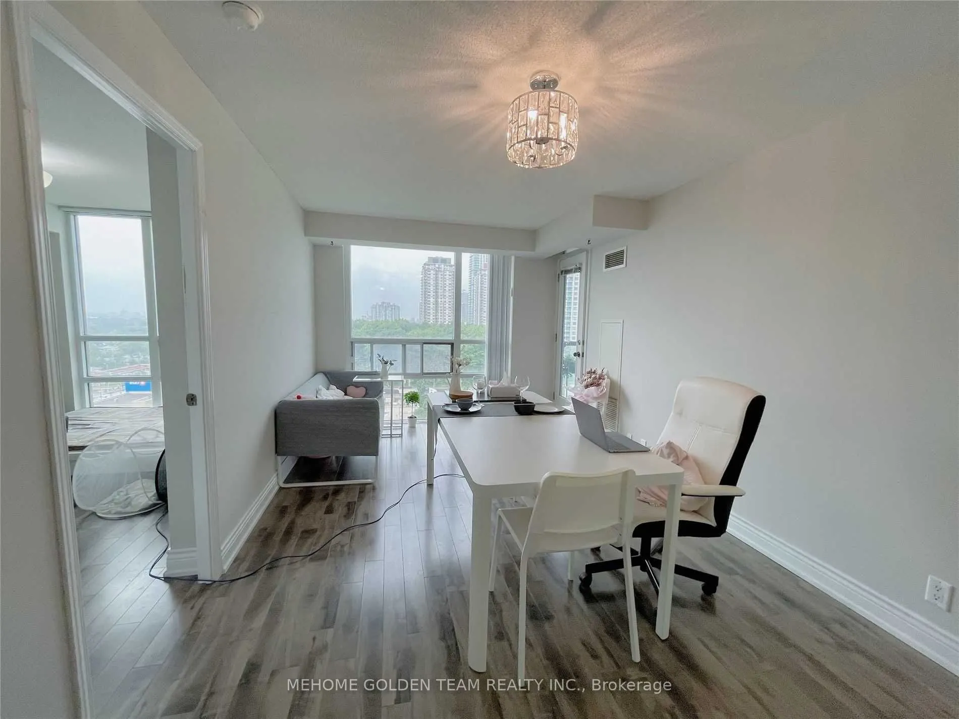 68 Grangeway Avenue, #1712