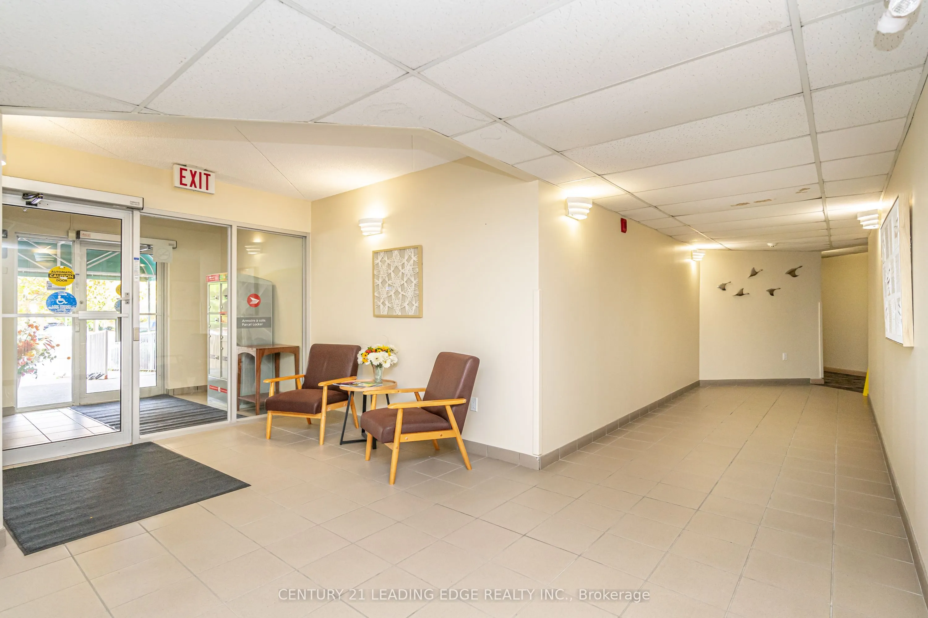 95 Wellington Street W, #301