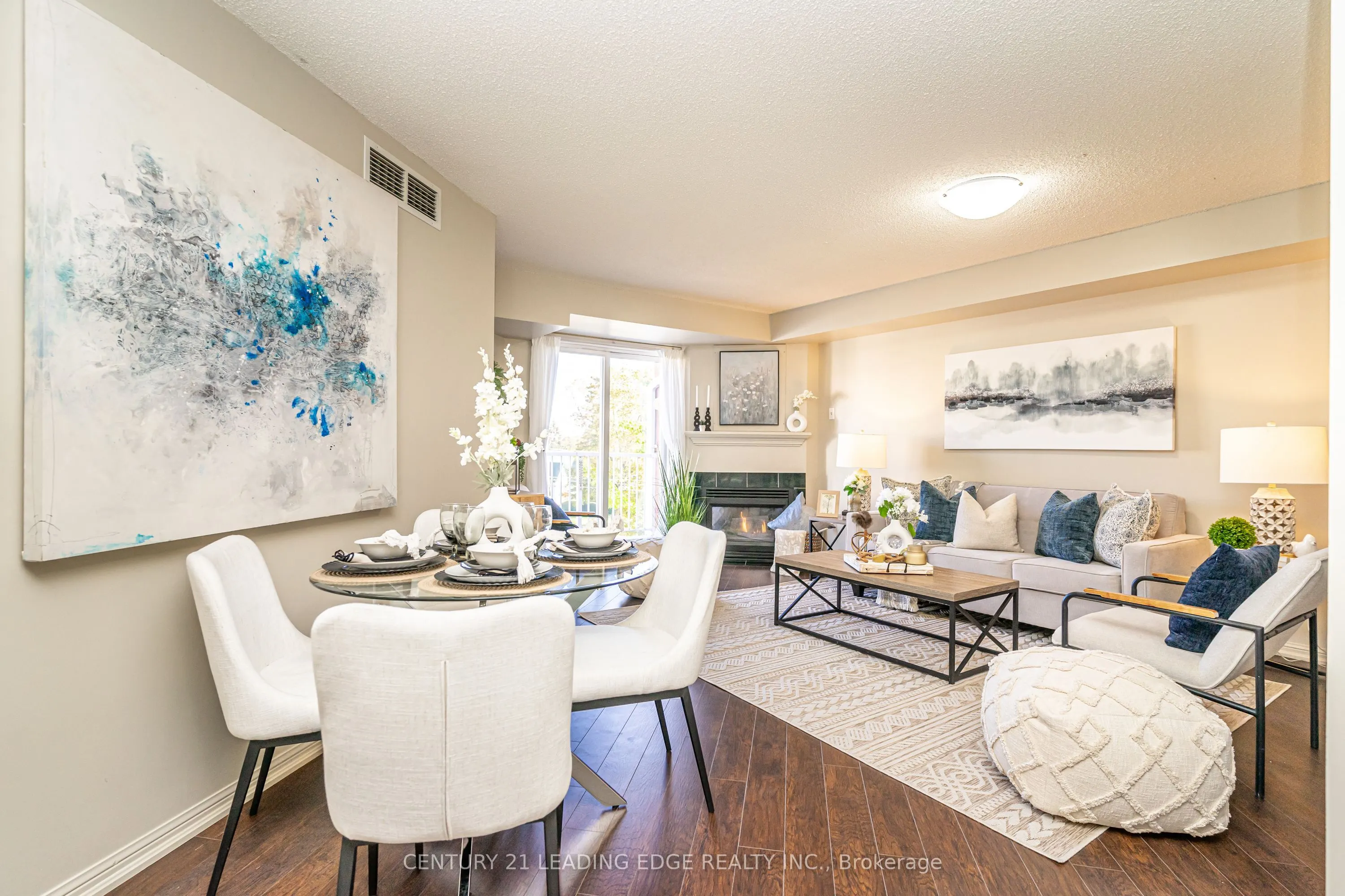 95 Wellington Street W, #301