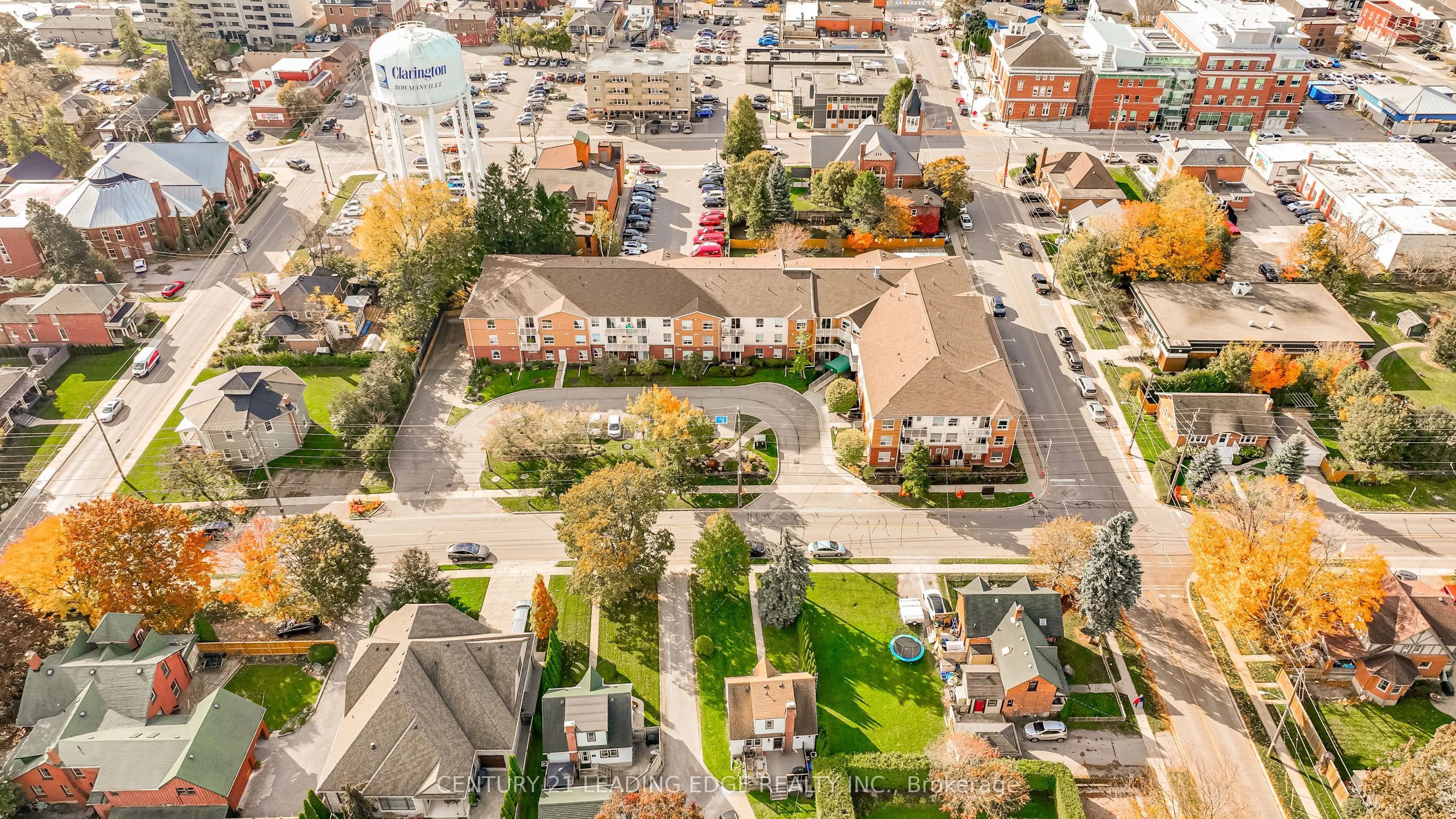 95 Wellington Street W, #301