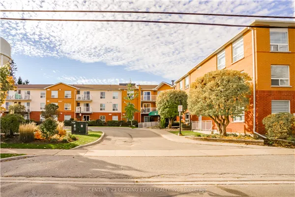 95 Wellington Street W, #301