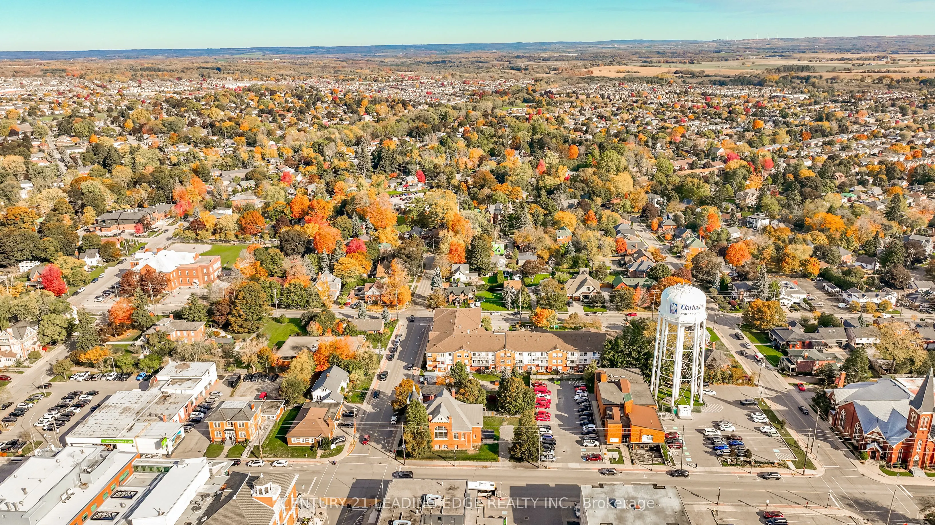 95 Wellington Street W, #301