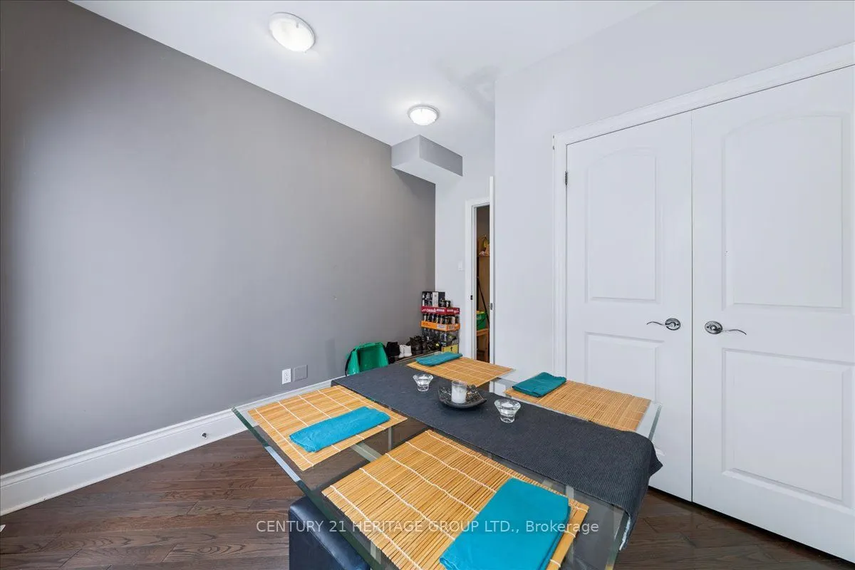 169 King Edward Avenue