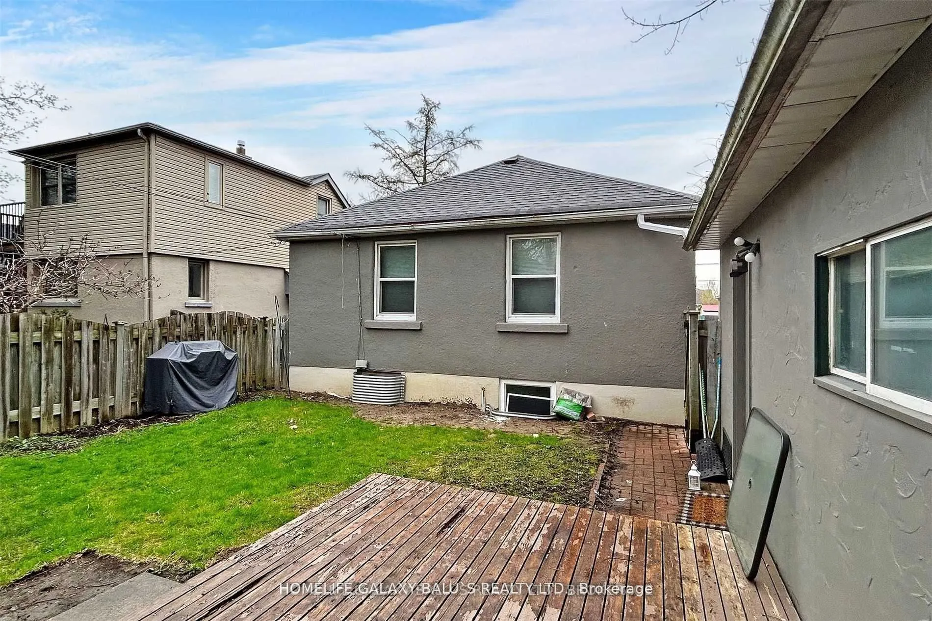 136 Central Park Boulevard N, #Basement