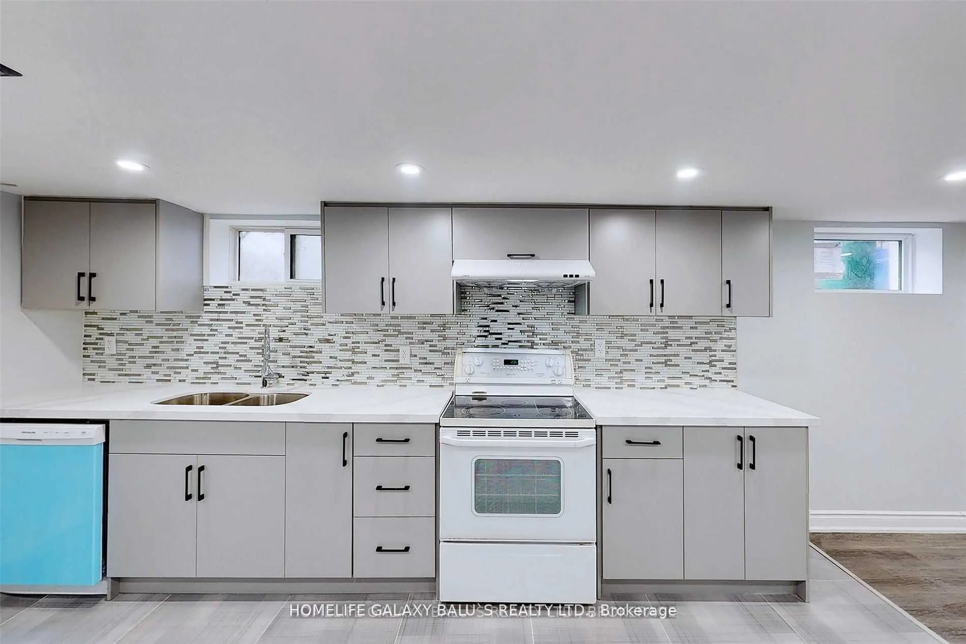 136 Central Park Boulevard N, #Basement