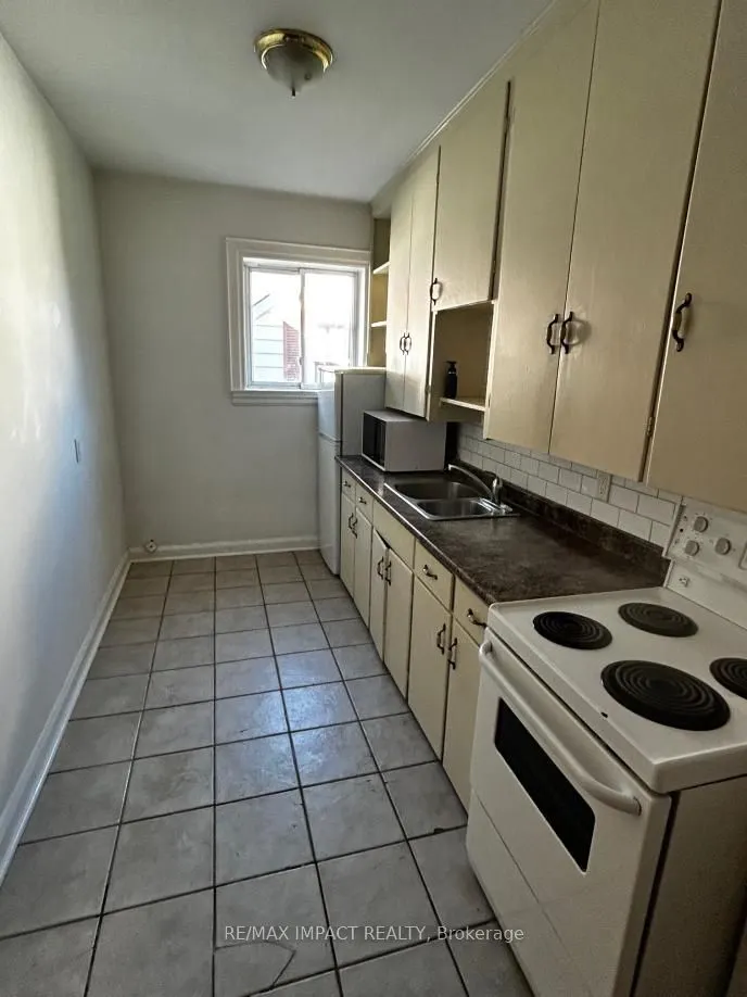 292 William Street E, #4