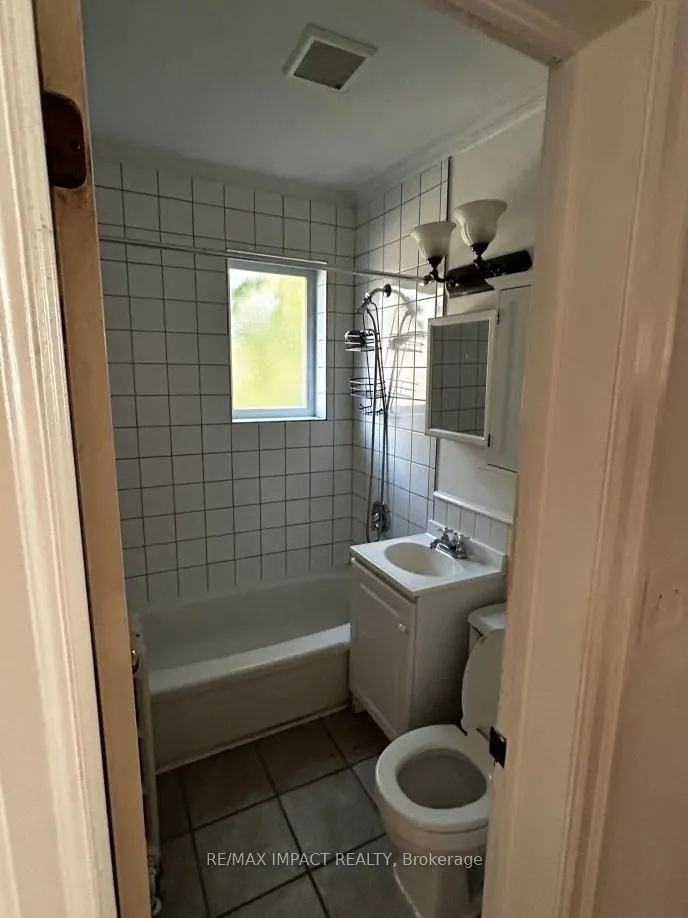 292 William Street E, #4