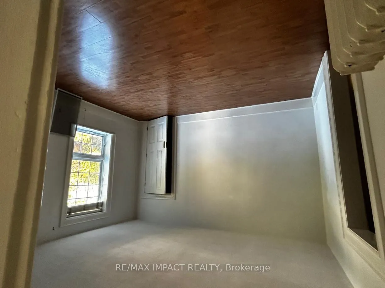 292 William Street E, #4