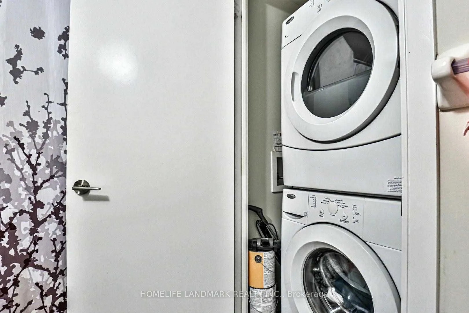 181 Village Green Square, #1714