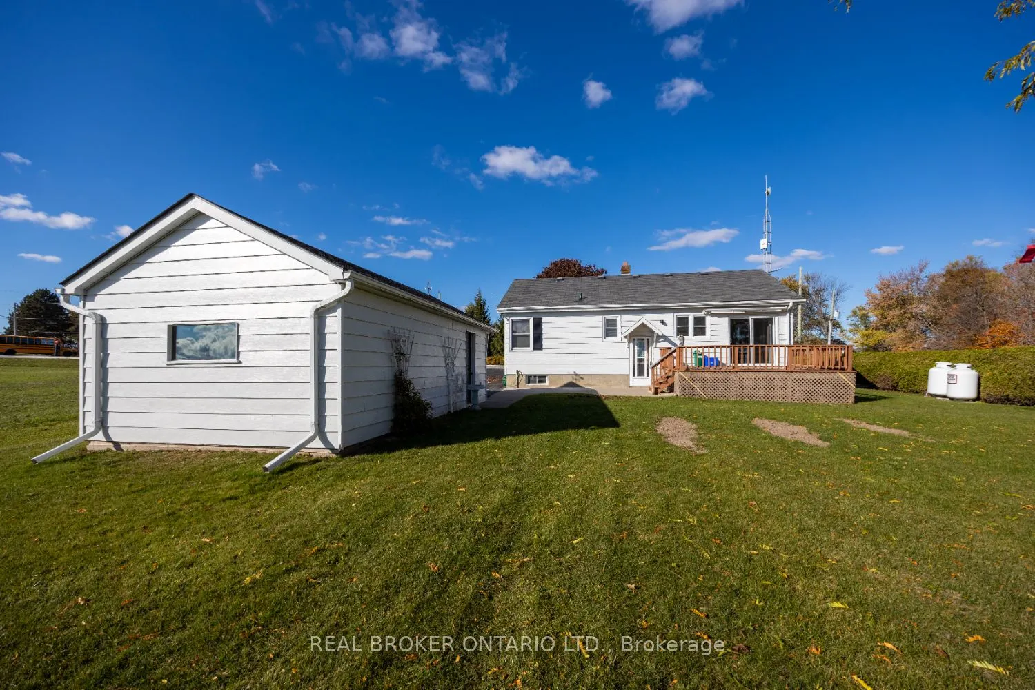 2361 Concession Rd 8