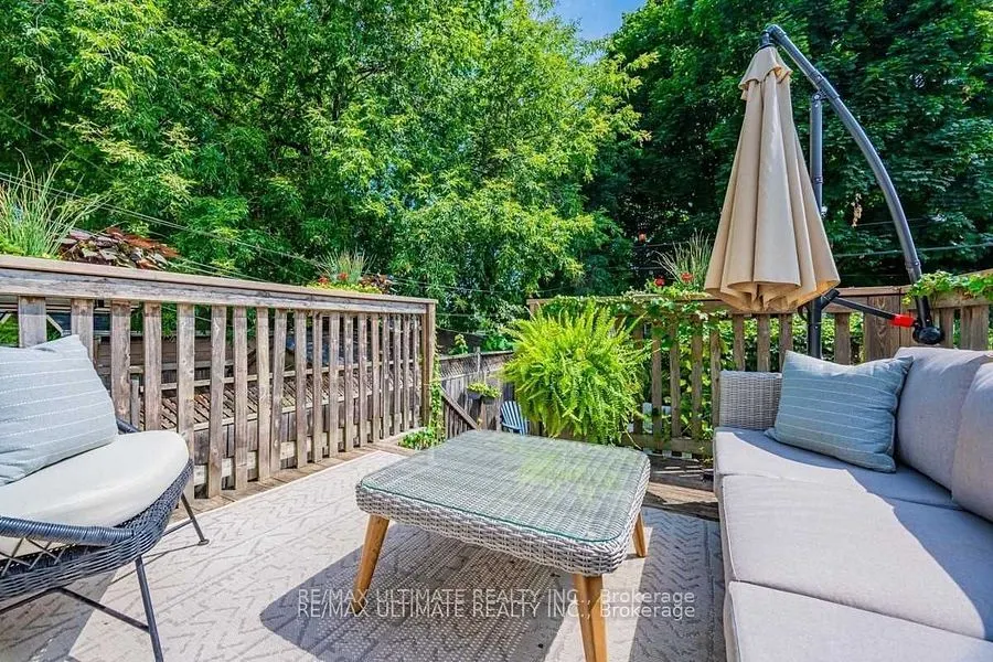 33 Alton Avenue, #Main