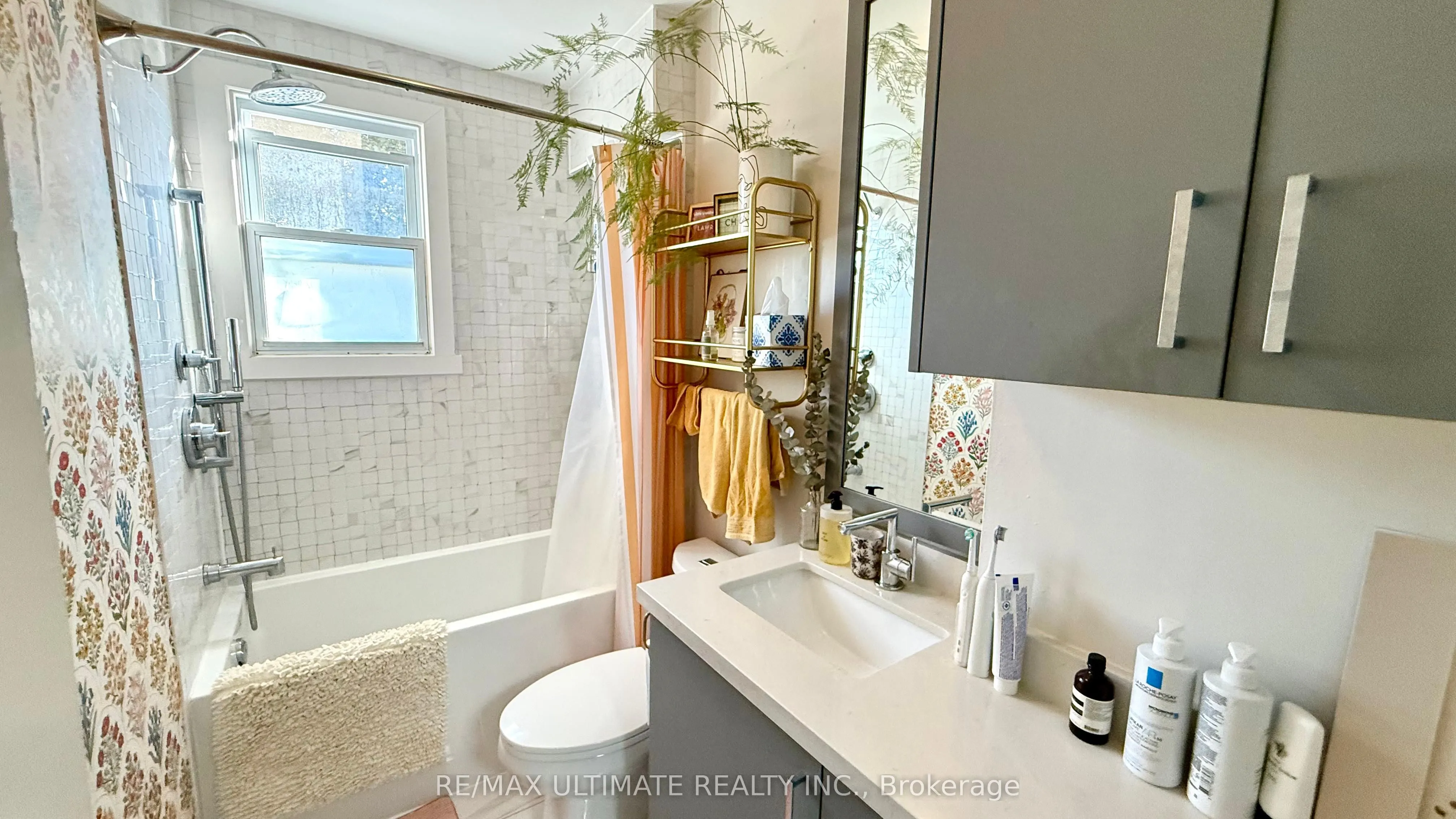 33 Alton Avenue, #Main