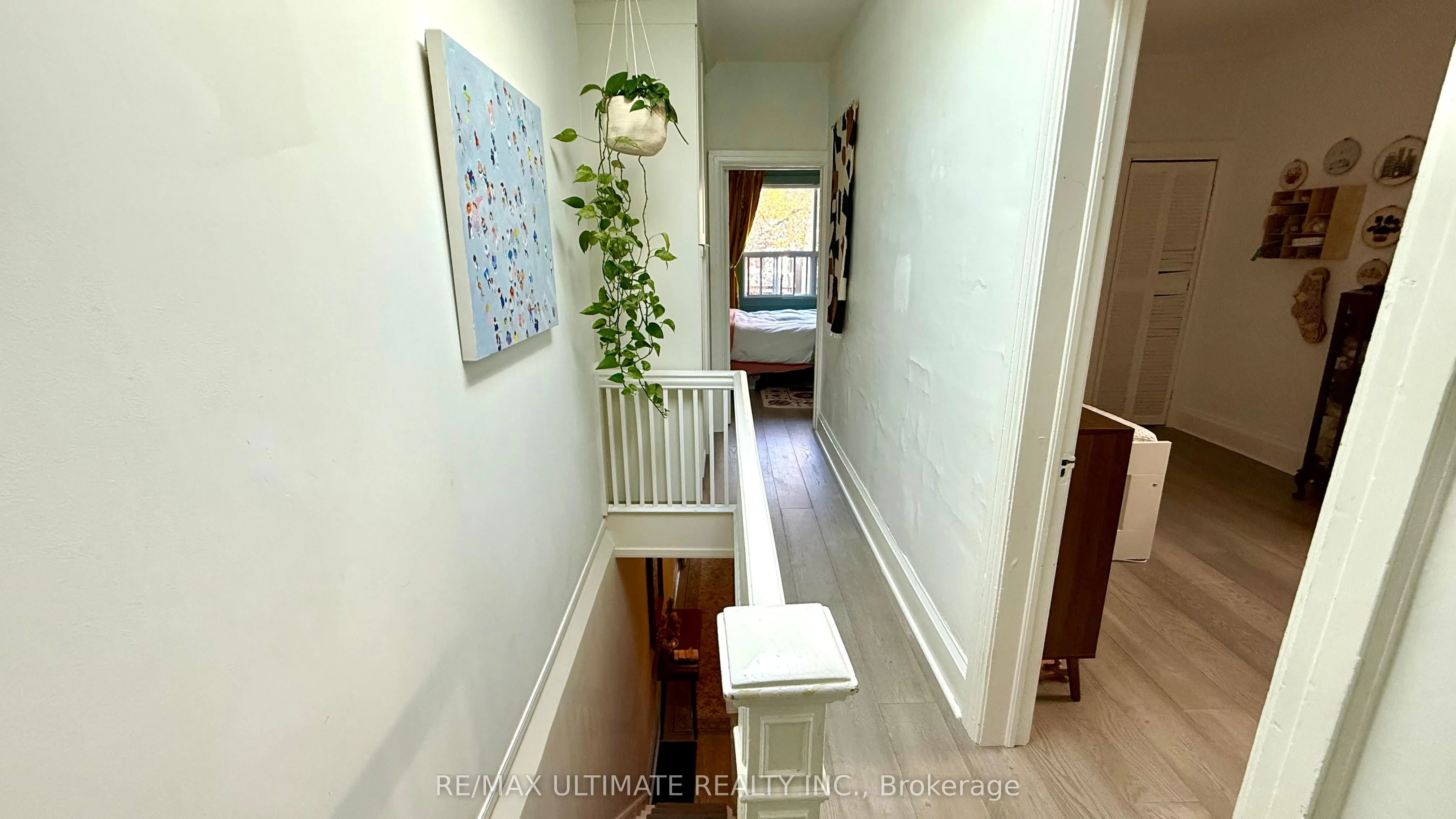 33 Alton Avenue, #Main