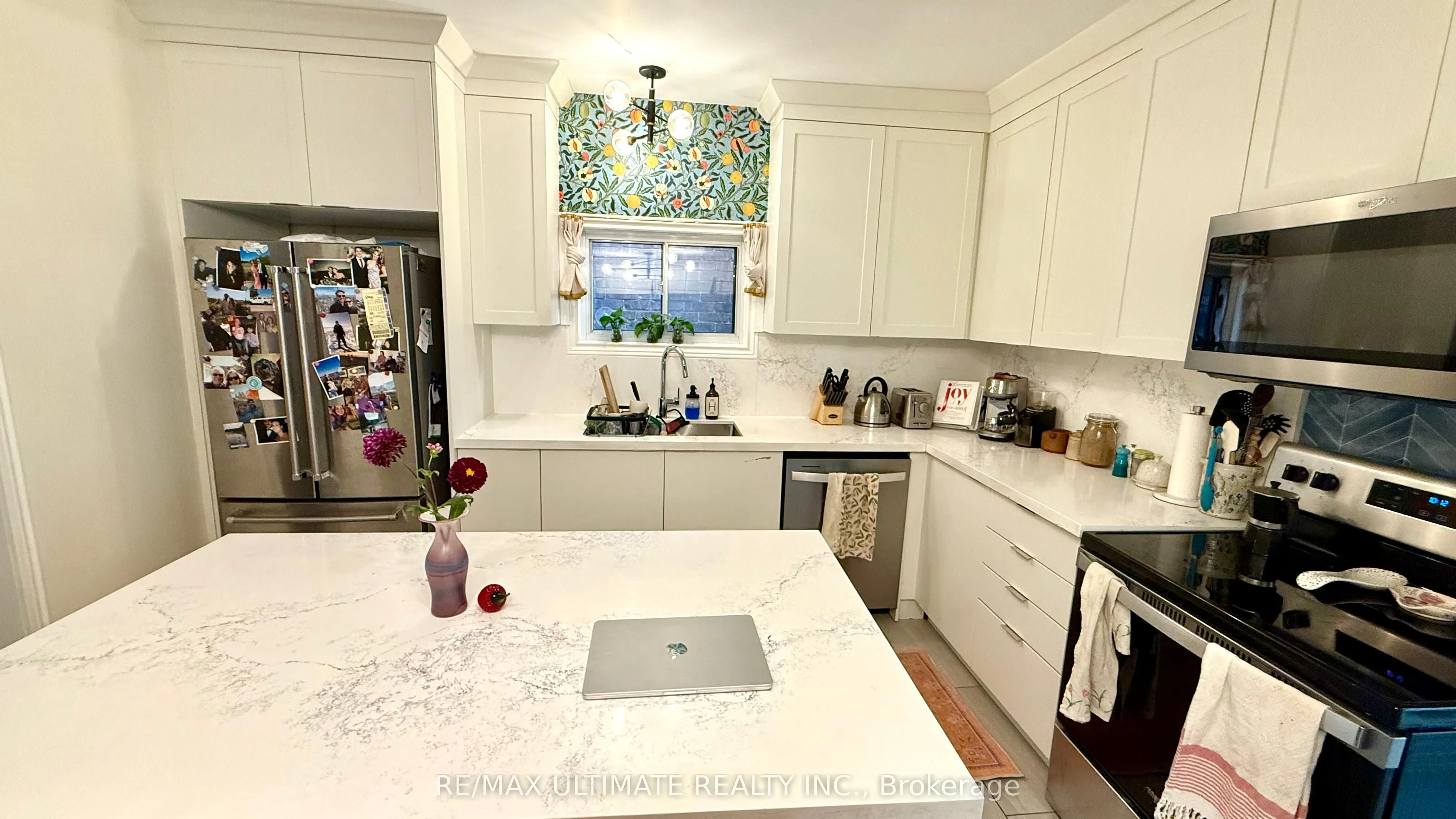 33 Alton Avenue, #Main