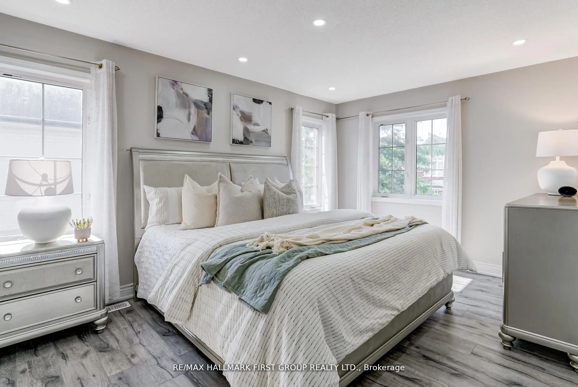 35 Elliottglen Drive