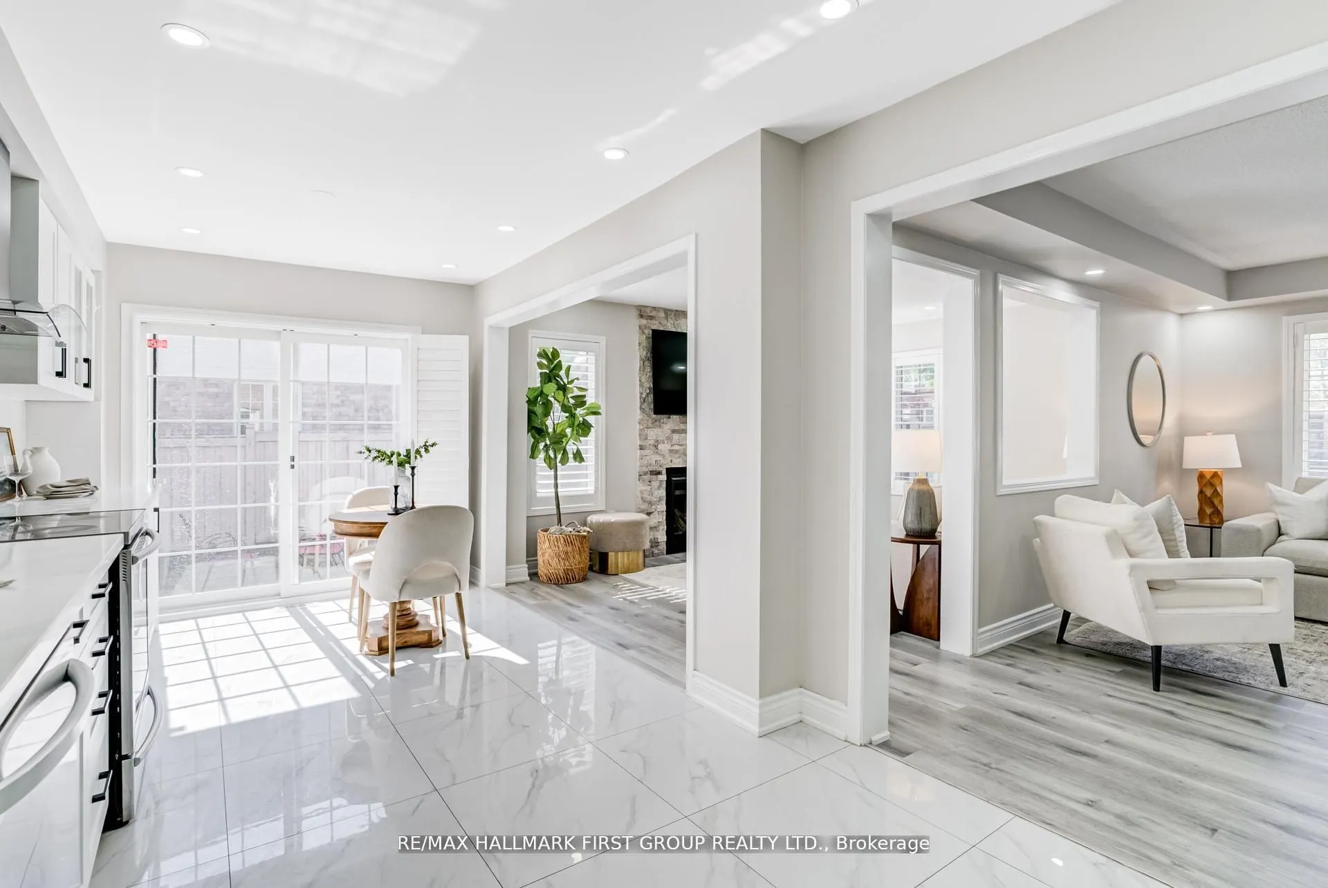 35 Elliottglen Drive